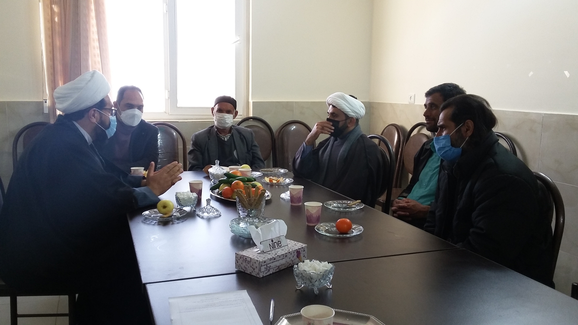 جلسه اداره اوقاف و امور خیریه شهرستان با دهیار و شورای اسلامی روستای بزیجان