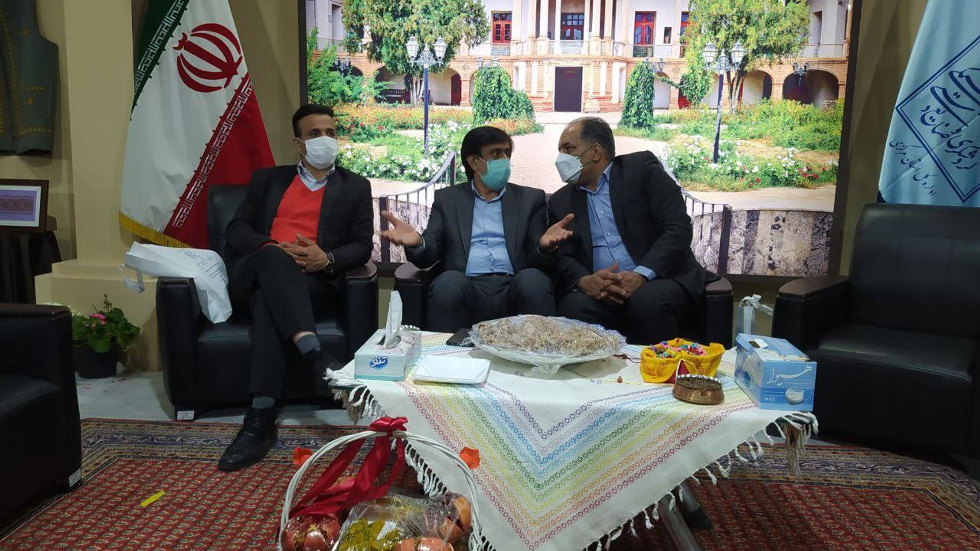 🔹بهروز اکرمی معاون سیاسی، امنیتی و اجتماعي استانداری مرکزی مهمان امروز غرفه استان مرکزی در دومین روز از  نمایشگاه بین المللی گردشگری تهران
🔹سالن 38a 
🔸 ۹ الی ۱۲ بهمن ماه محل دائمی نمایشگاه‌های بین المللی تهران