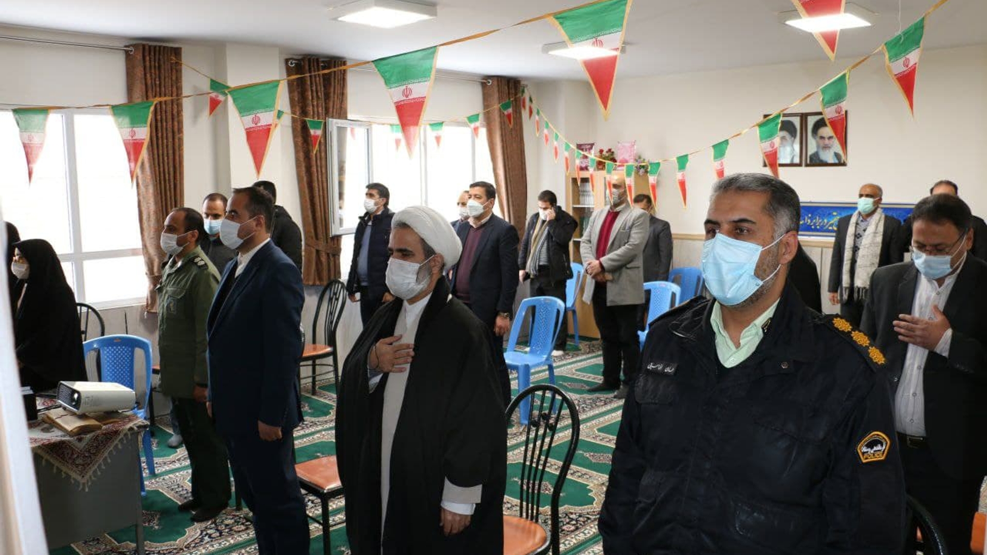 زنگ انقلاب در دبیرستان آقارضایی تفرش