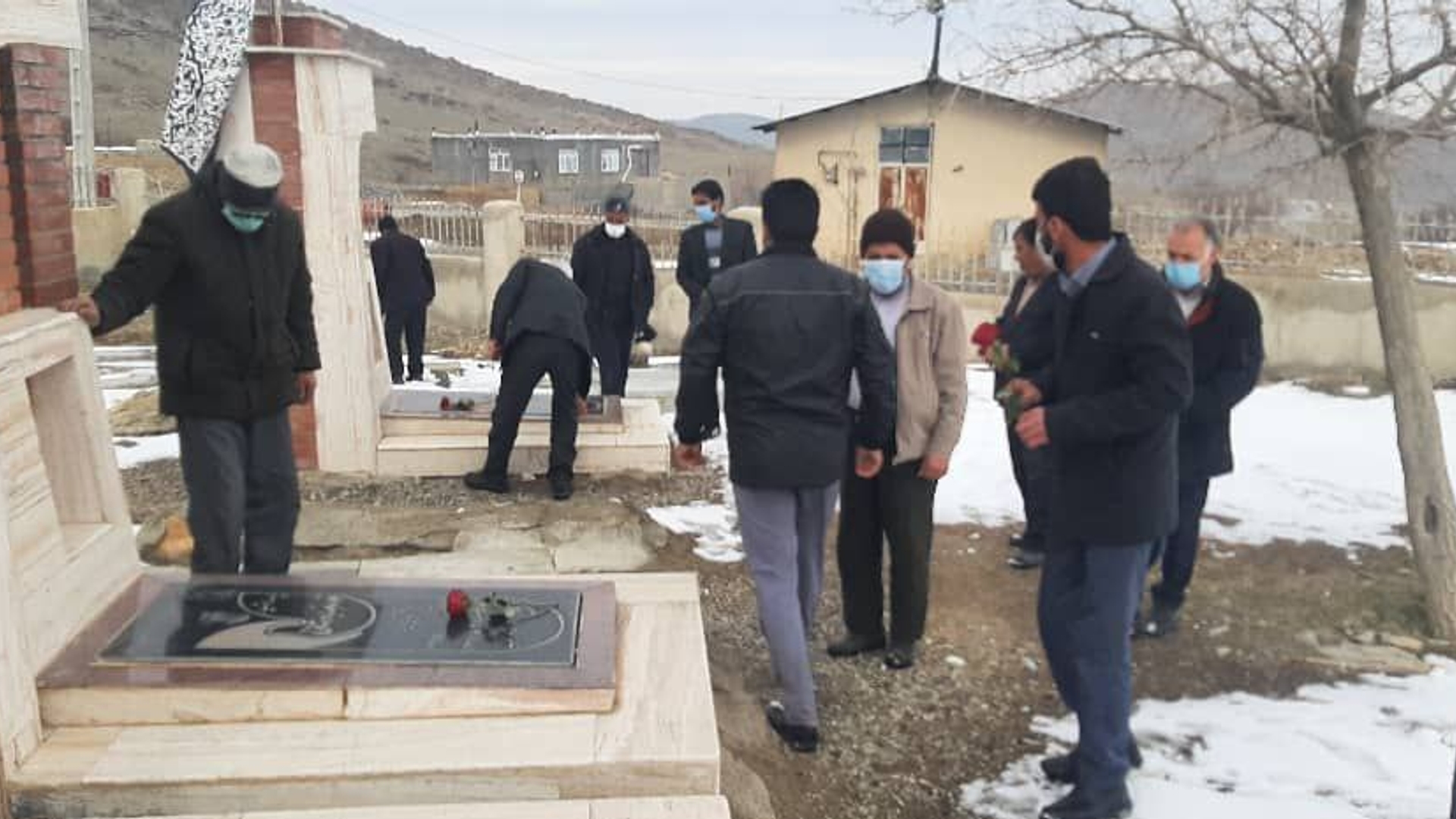 گلباران گلزار شهدا بخش ساروق