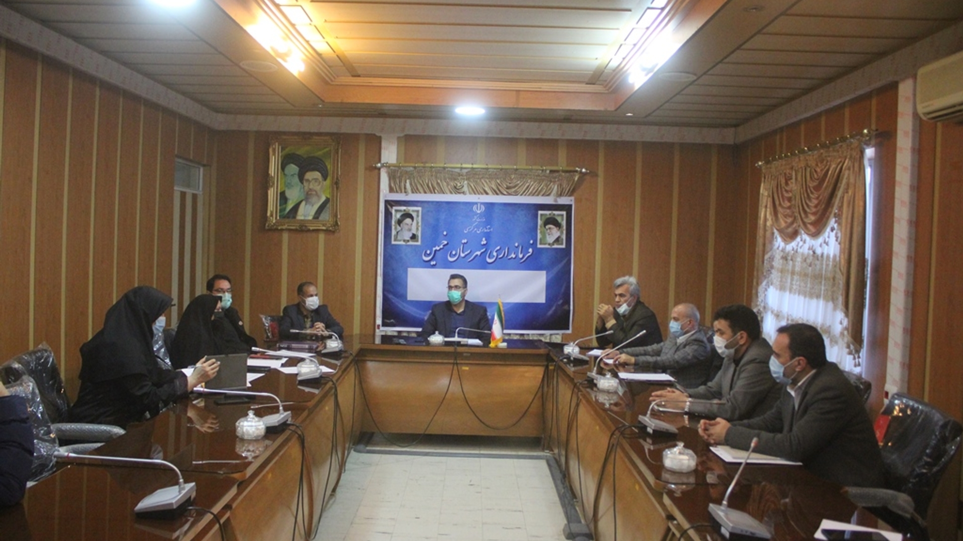 جلسه هماهنگی ساماندهی پوشش بیمه سلامت در مناطق حاشیه ای شهرستان خمین برگزار شد