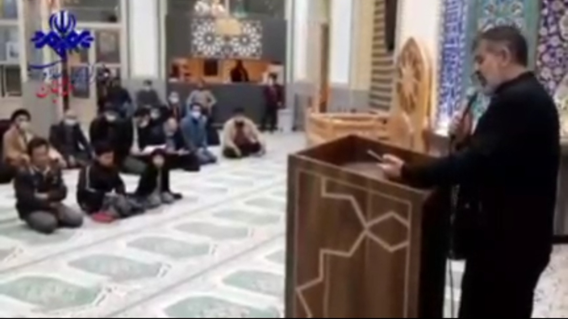 ✅مراسم گرامیداشت ایام الله  دهه فجر در مسجد جامع دلیجان