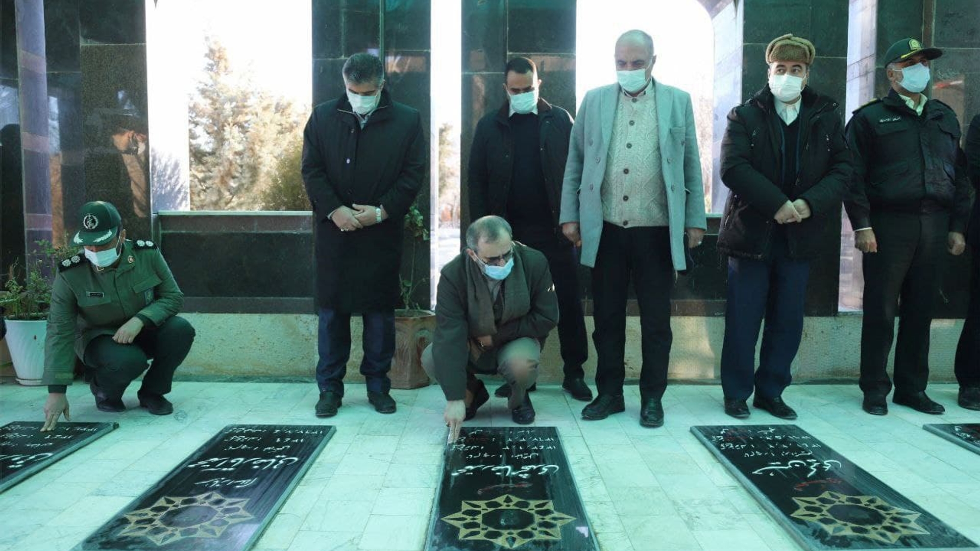 گلباران قبور مطهر شهدا: