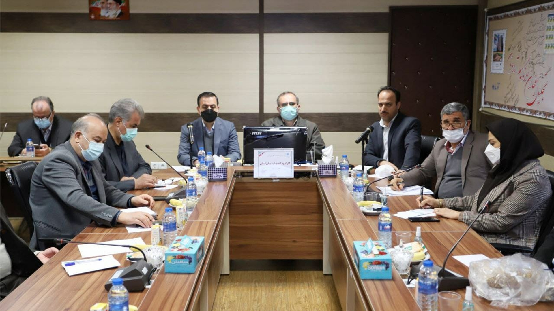 جلسه کارگروه گندم، آرد و نان استان مرکزی به ریاست استاندار مرکزی و با حضور سرپرست معاونت هماهنگی امور اقتصادی استانداری