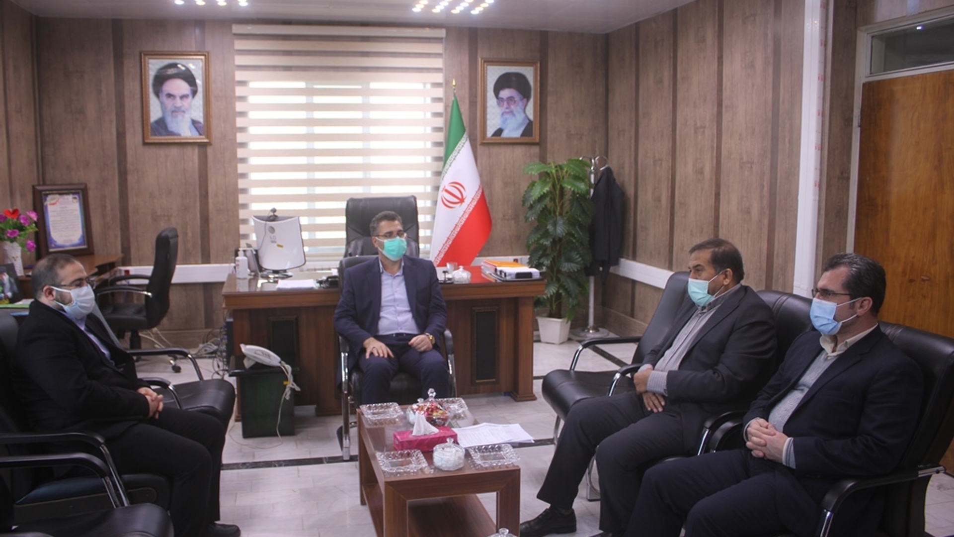 نشست مدير كل امور مالياتي استان با فرماندار شهرستان خمين