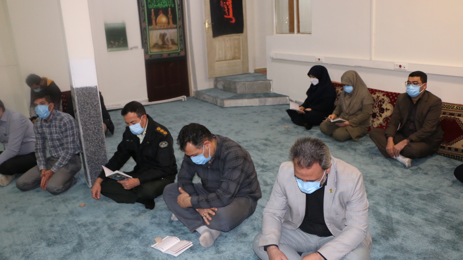 برگزاری مراسم زیارت عاشورا