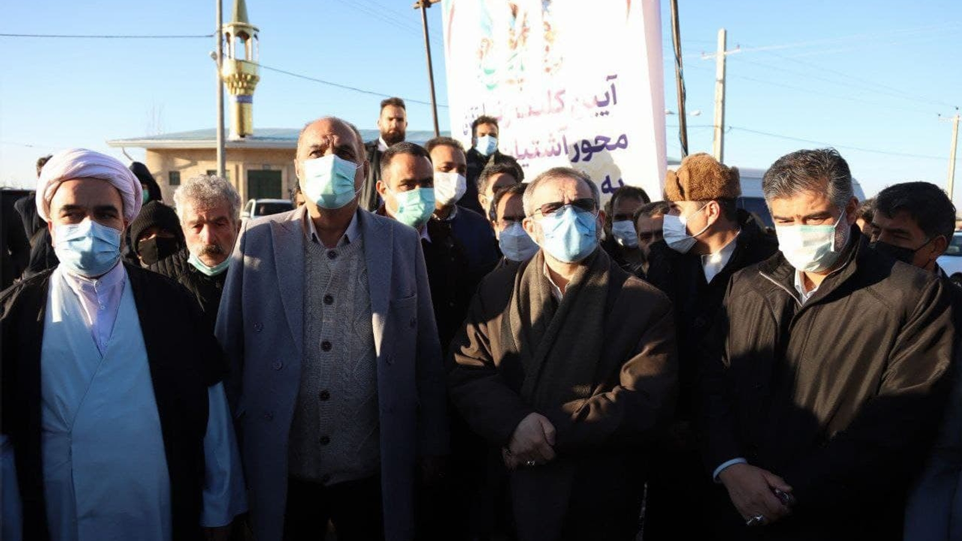 کلنگ زنی پروژه ارتقای محور آشتیان فرمهین‌ به درجه یک اصلی توسط مسئولین