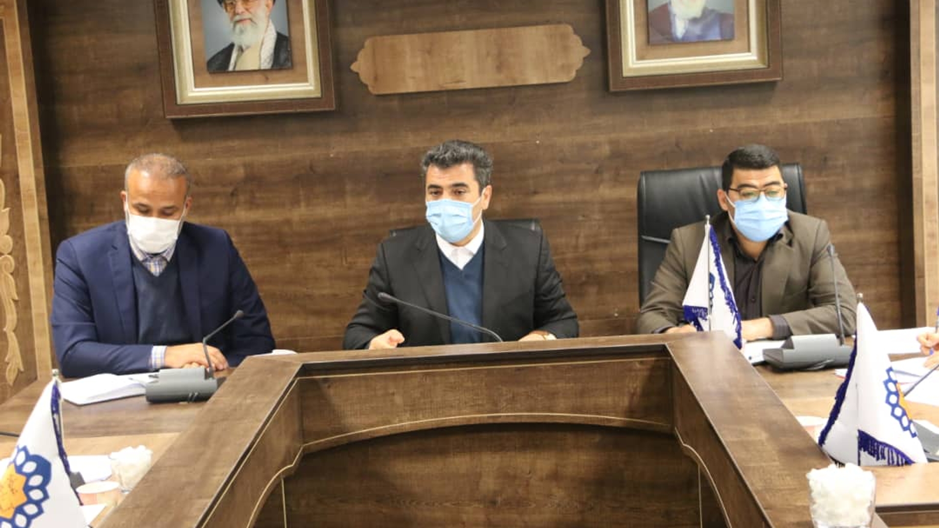 دهمین جلسه ستاد تنظیم بازار شهرستان شازند به ریاست دکتر رمضانی فرمانداربرگزارشد