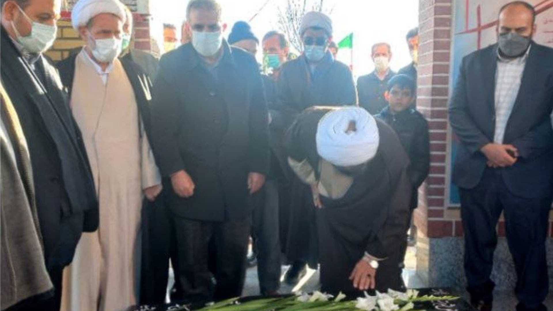 گلزار شهدا و گلزار شهدای گمنام شهر پرندک