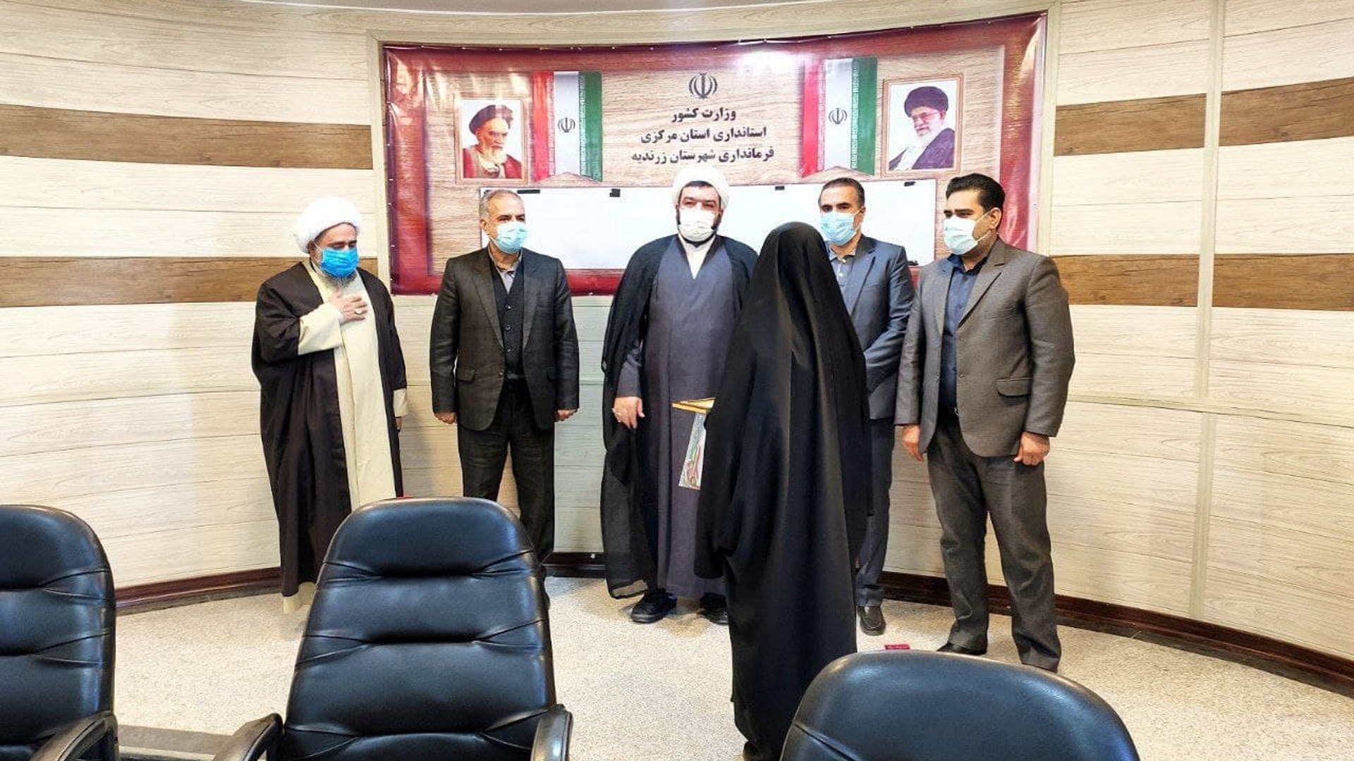 برگزاری جلسه شورای اداری