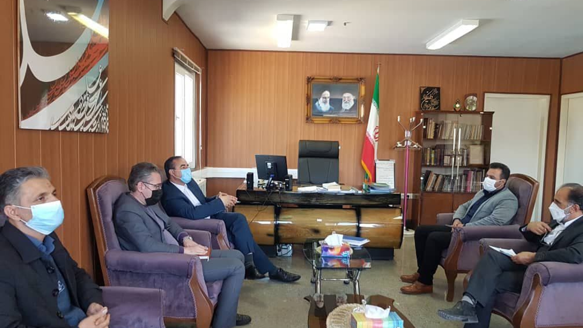 دیدار و گفتگو        :