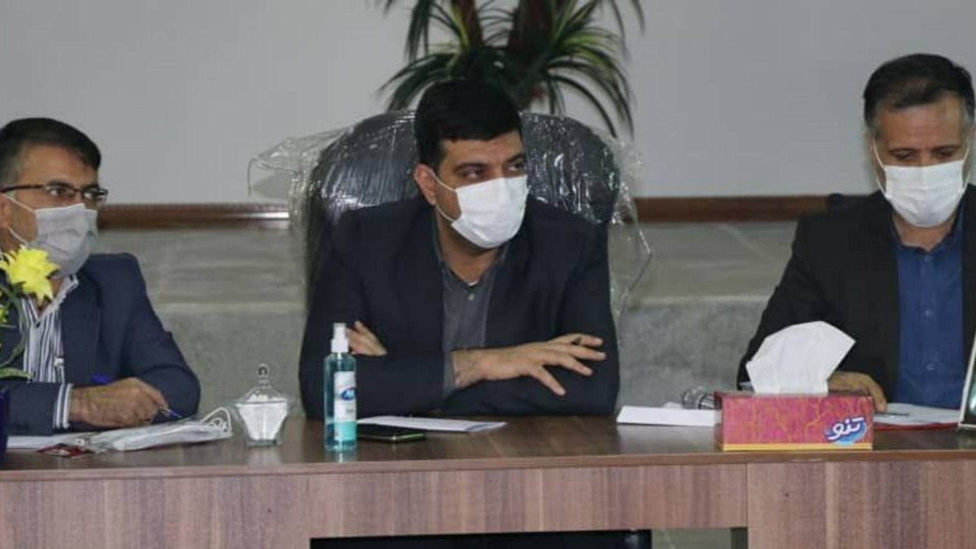 جلسه شورای اداری بخش معصومیه با حضور مهندس هادی فرماندار شهرستان اراک نصیری معاون عمرانی ،فتاح بخشدار معصومیه و مدیران دستگاه های اجرایی شهرستان در روستای خیرآباد برگزار شد.