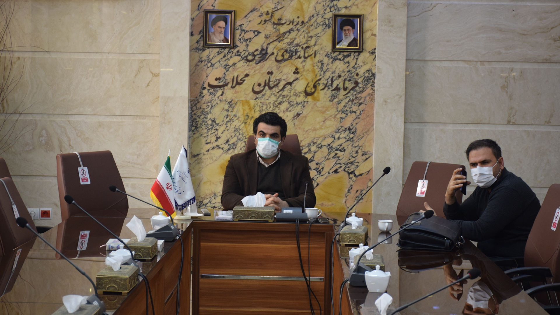 یکصد و سی و سومین جلسه ستاد مدیریت بیماری کرونا در استان مرکزی به ریاست دکتر مخلص الائمه استاندار مرکزی به صورت ویدئو کنفرانس ویژه فرمانداران برگزار گردید.