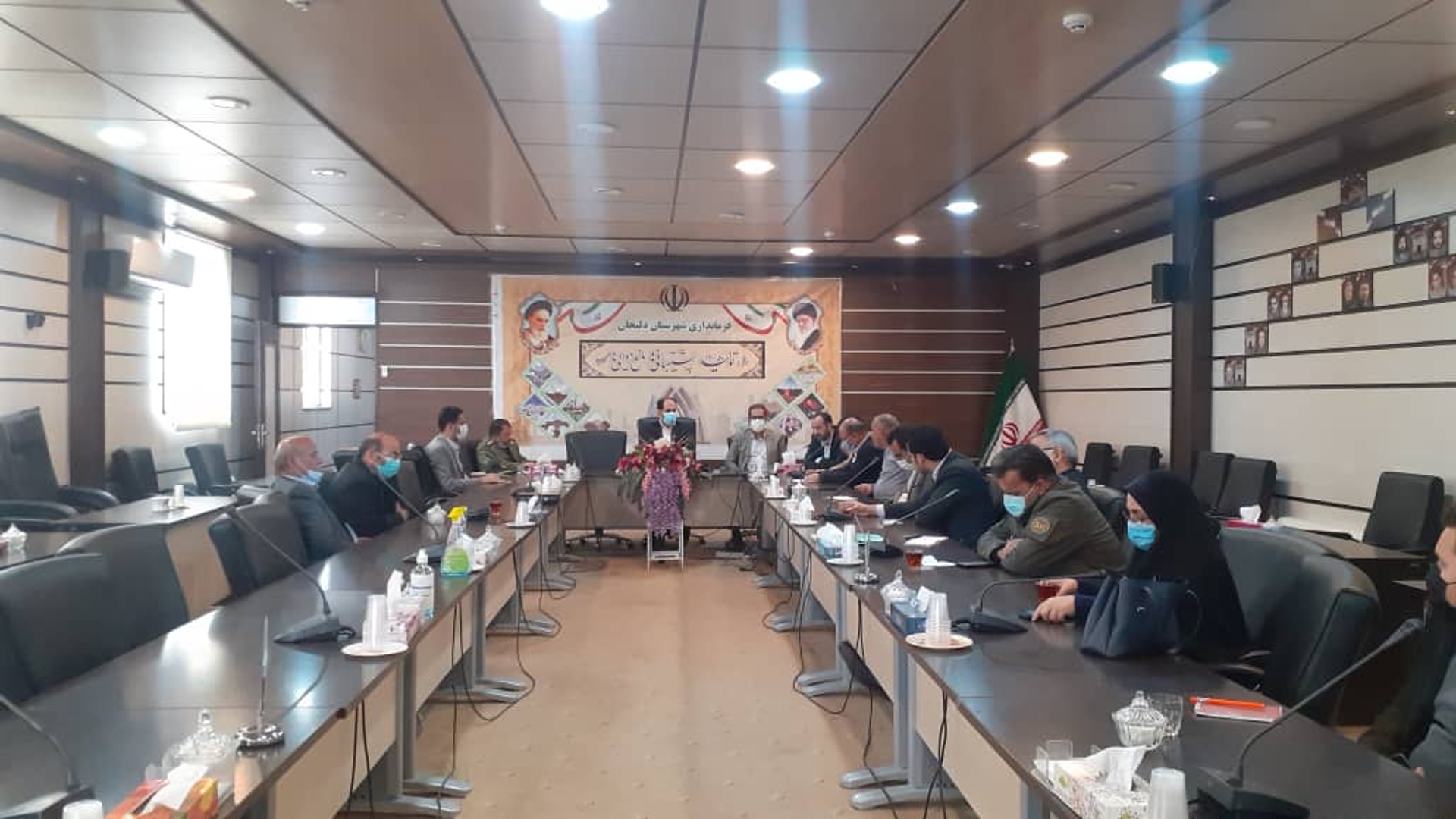 جلسه ستاد برگزاری یادواره شهدای شهرستان دلیجان