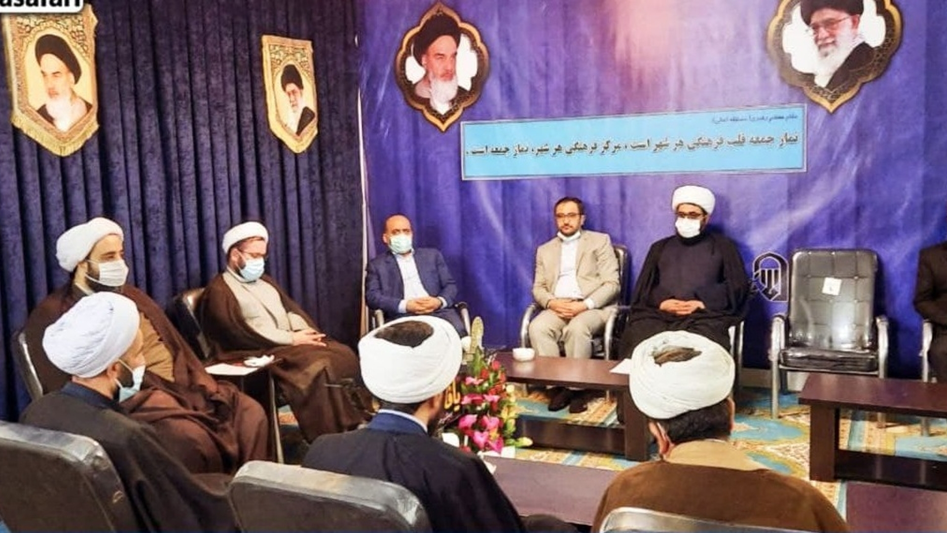 نشست ائمه جمعه با حضور محمد حسن آصفری  نماینده مردم شریف اراک- کمیجان و خنداب برگزار شد