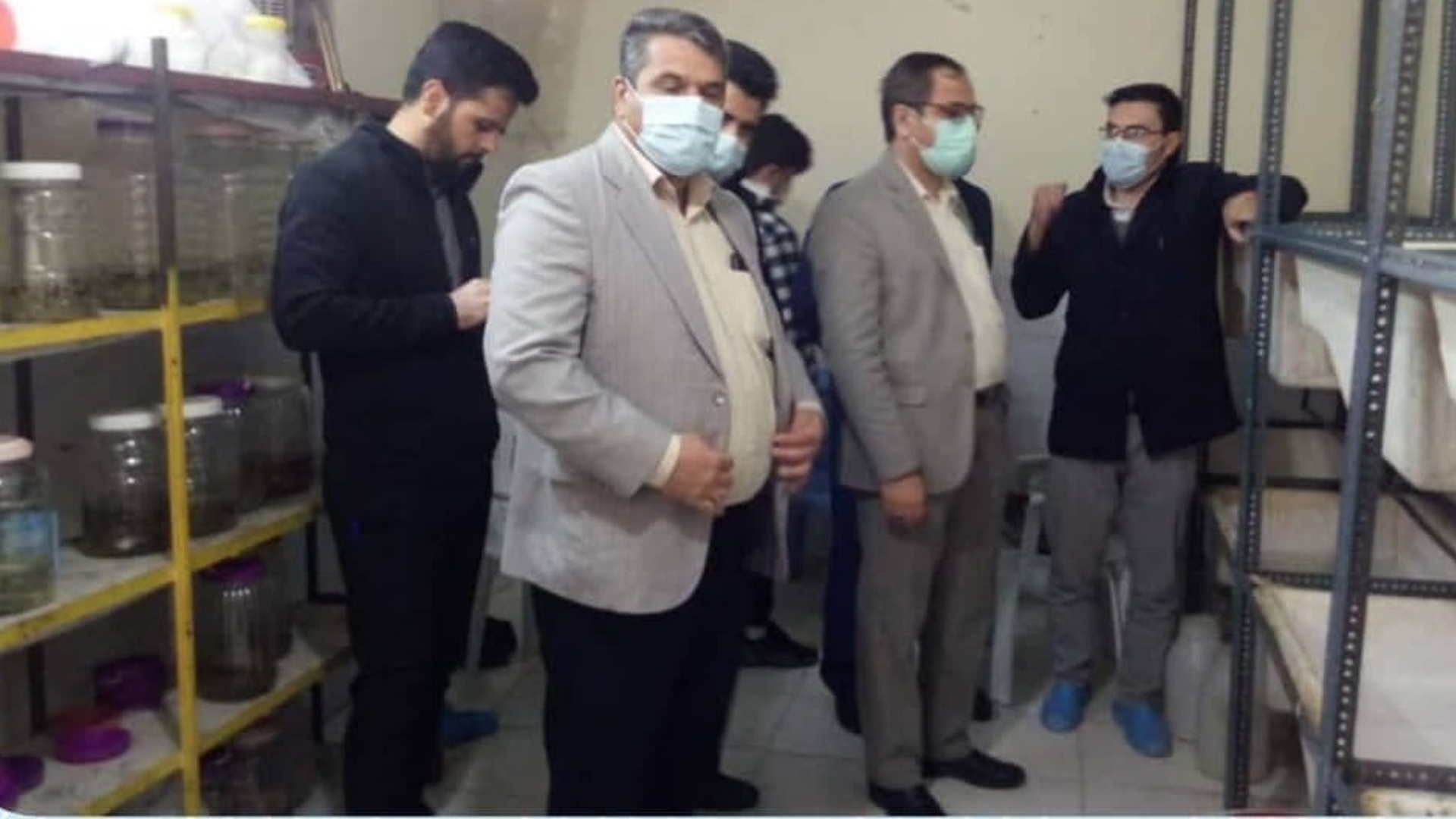 بازدید فرماندار کمیجان از طرح های مسکن و اشتغالزایی کمیته امداد امام خمینی(ره)شهرستان