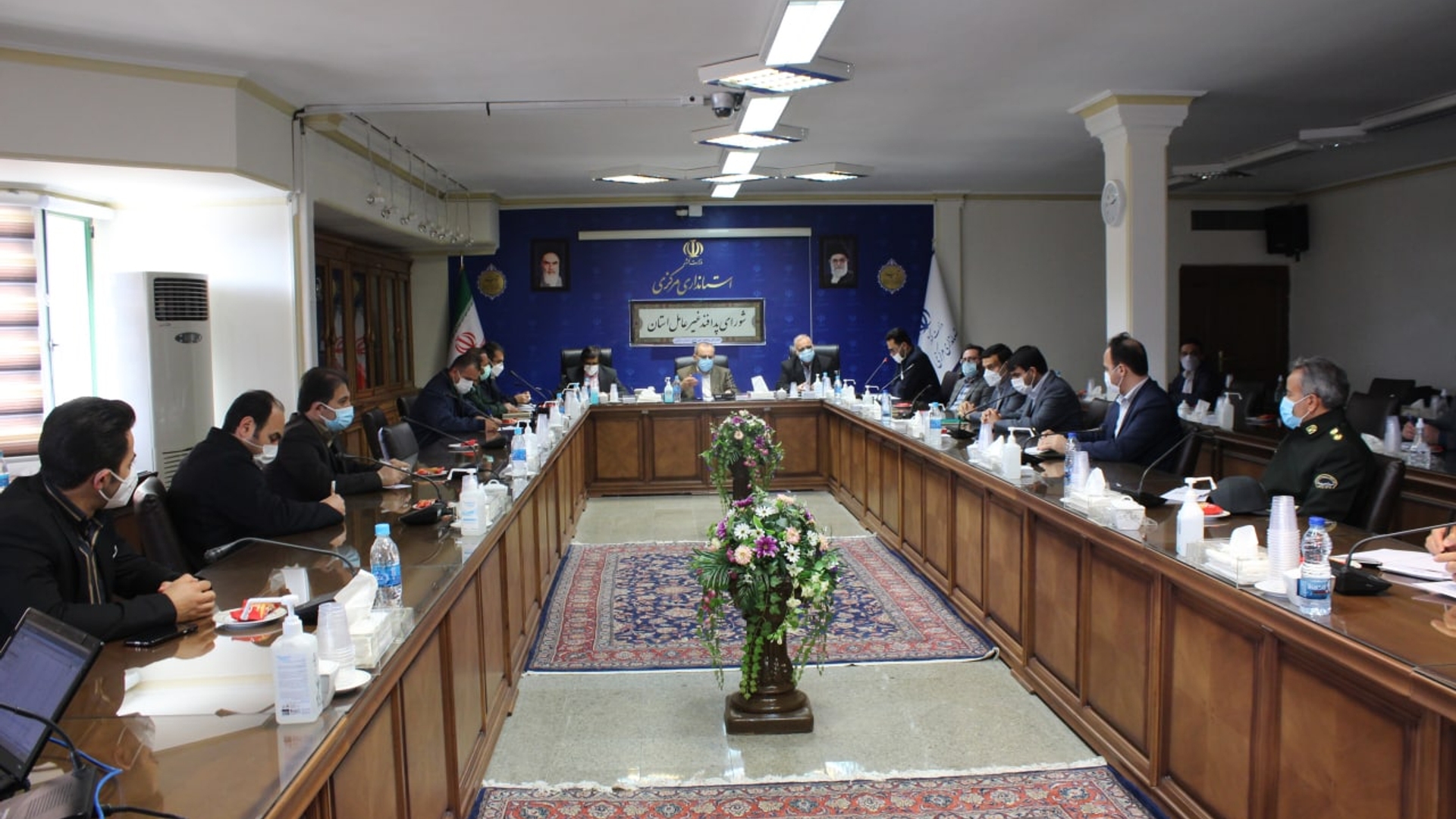 جلسه شورای پدافند غیر عامل  استان مركزی به ریاست استاندار مرکزی و با حضور معاون امور استان های سازمان پدافند غیرعامل کشور، معاون سیاسی ، امنیتی و اجتماعی استاندار و مدیران كل و مسئولین مربوطه برگزار شد.