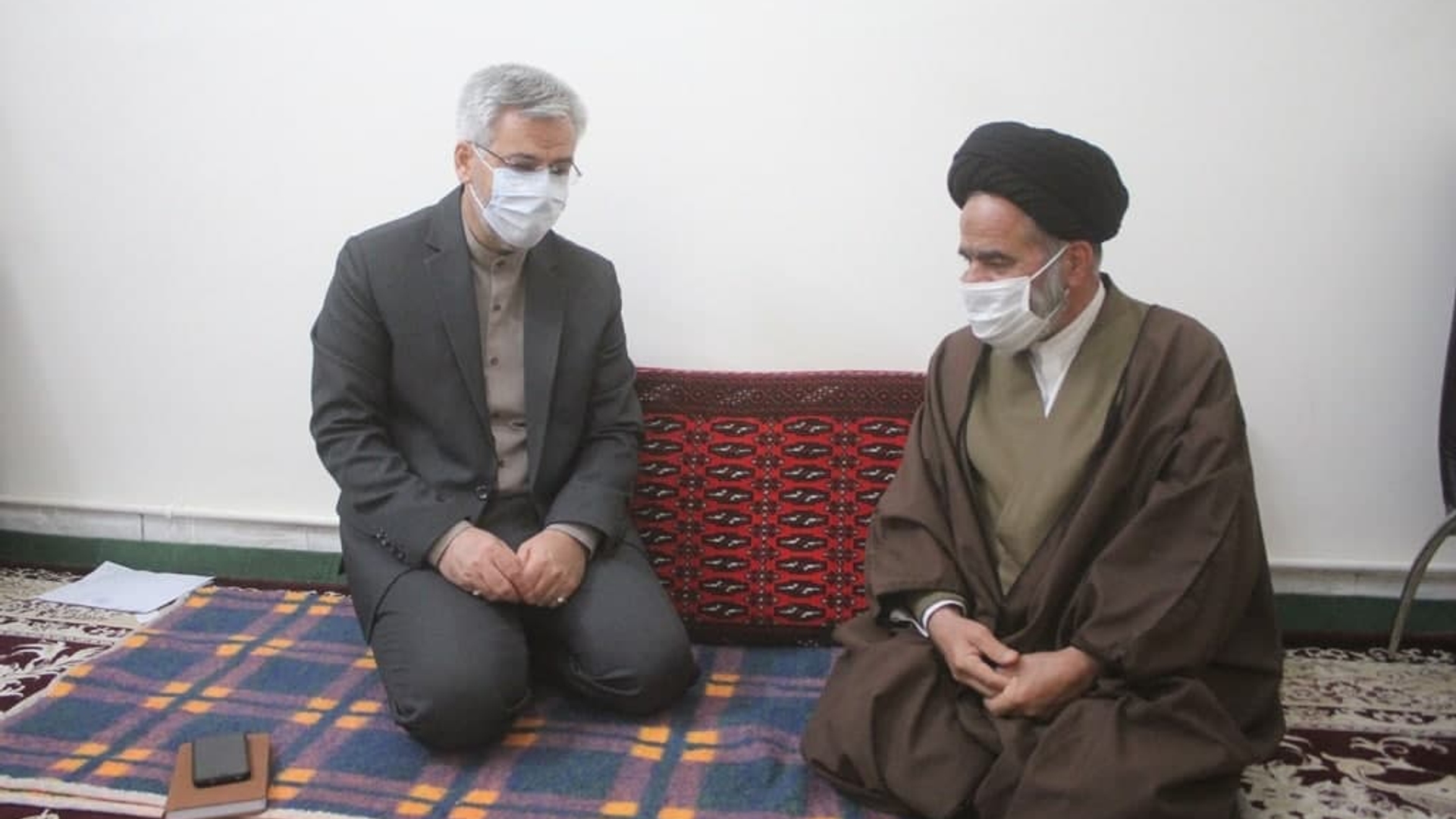 فرماندار با امام جمعه خمین دیدار کرد