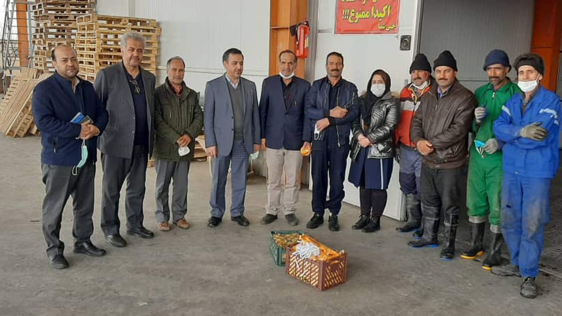 بازدید از محل ذخیره سازی میوه تنظیم بازار ایام پایانی سال وایام نوروز.