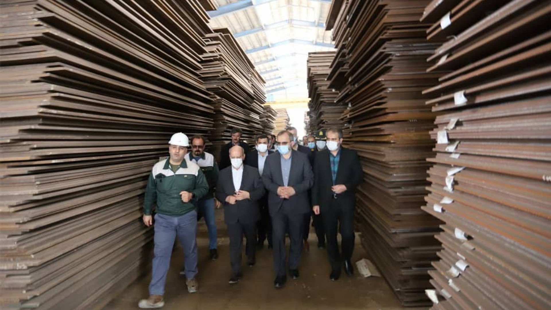 تولید، بنیه دفاع اقتصادی کشور است