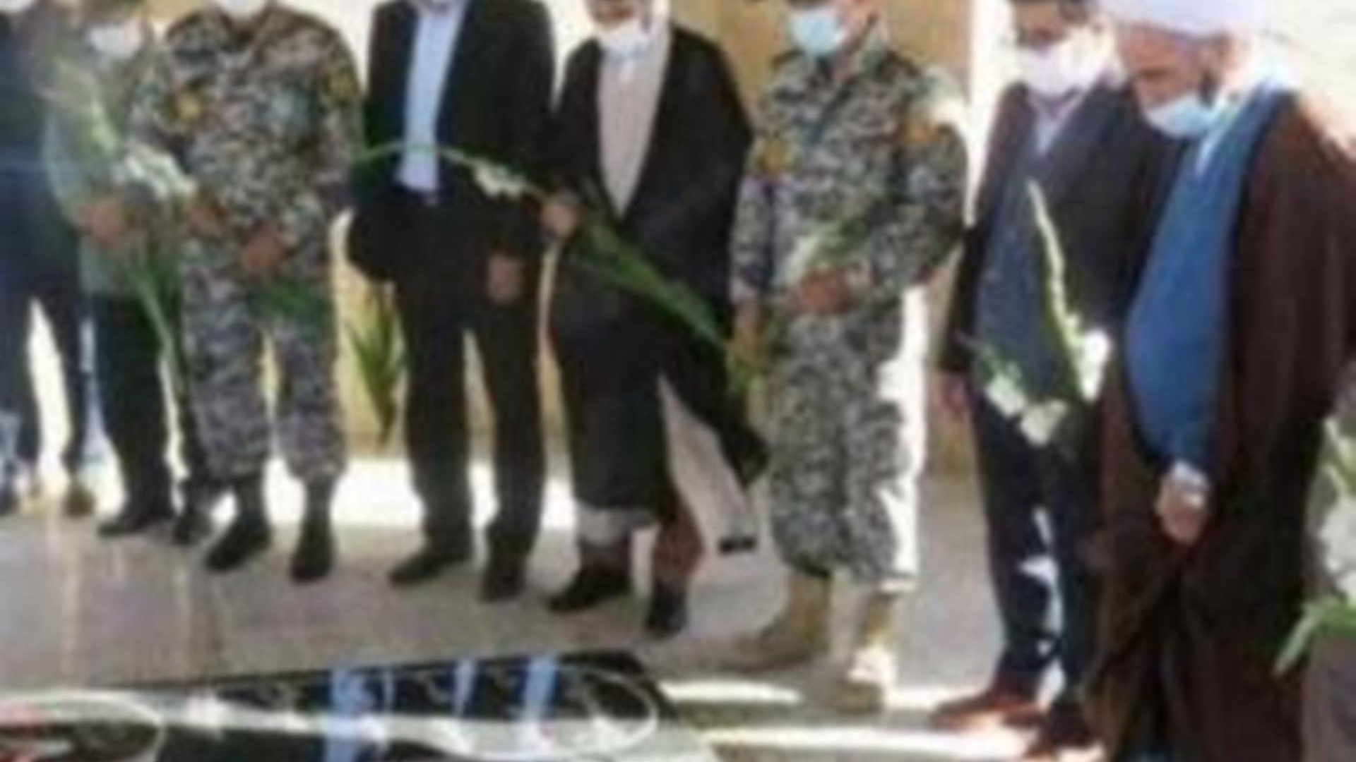 "برگزاری آئین ادای احترام به مقام شامخ شهیدان"