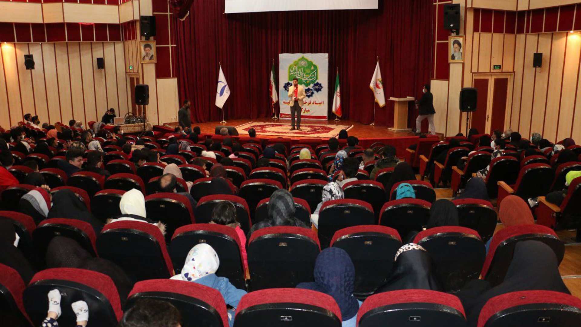 برگزاری جشن روز جوان به مناسبت ولادت حضرت علی اکبر(ع)