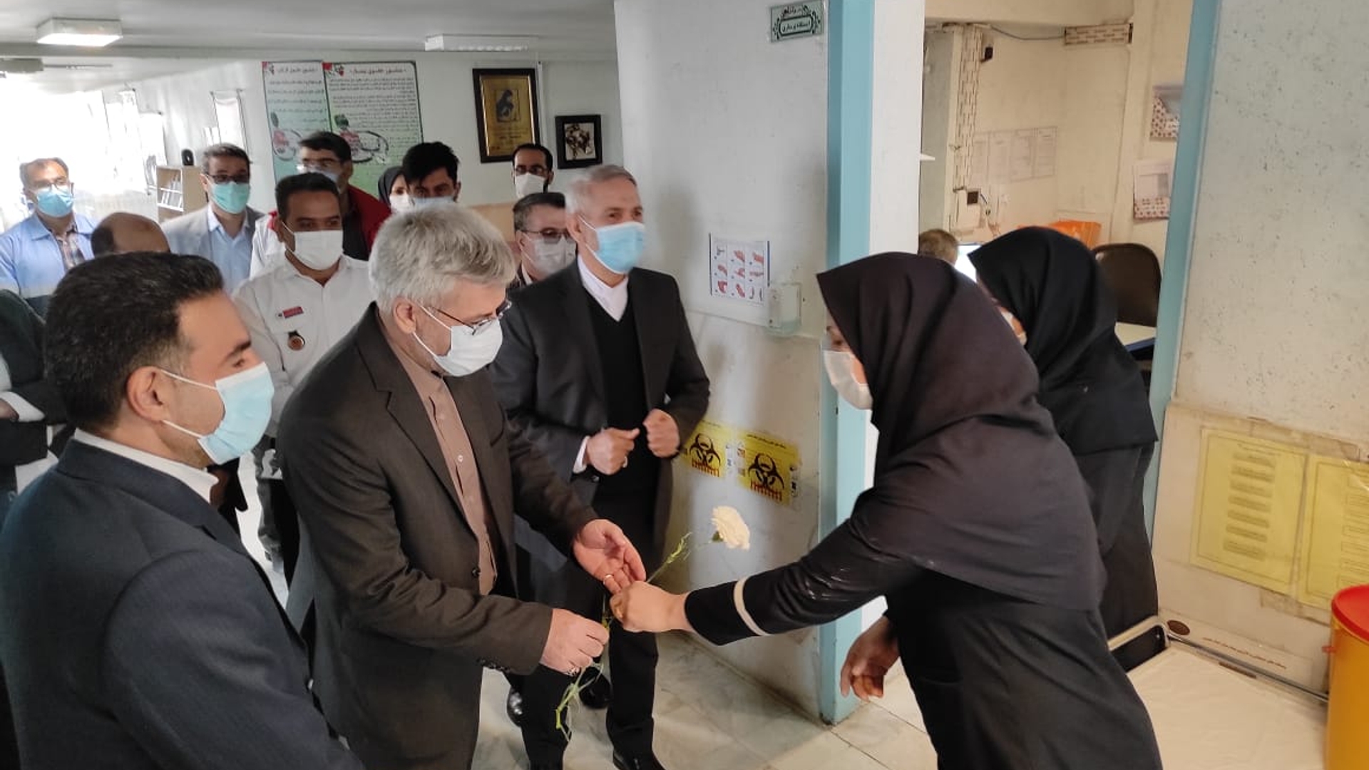 سرپرست فرمانداری و نماینده مردم شهرستان در مجلس از تعدادی از ادارات خدمات رسان بازدید کردند