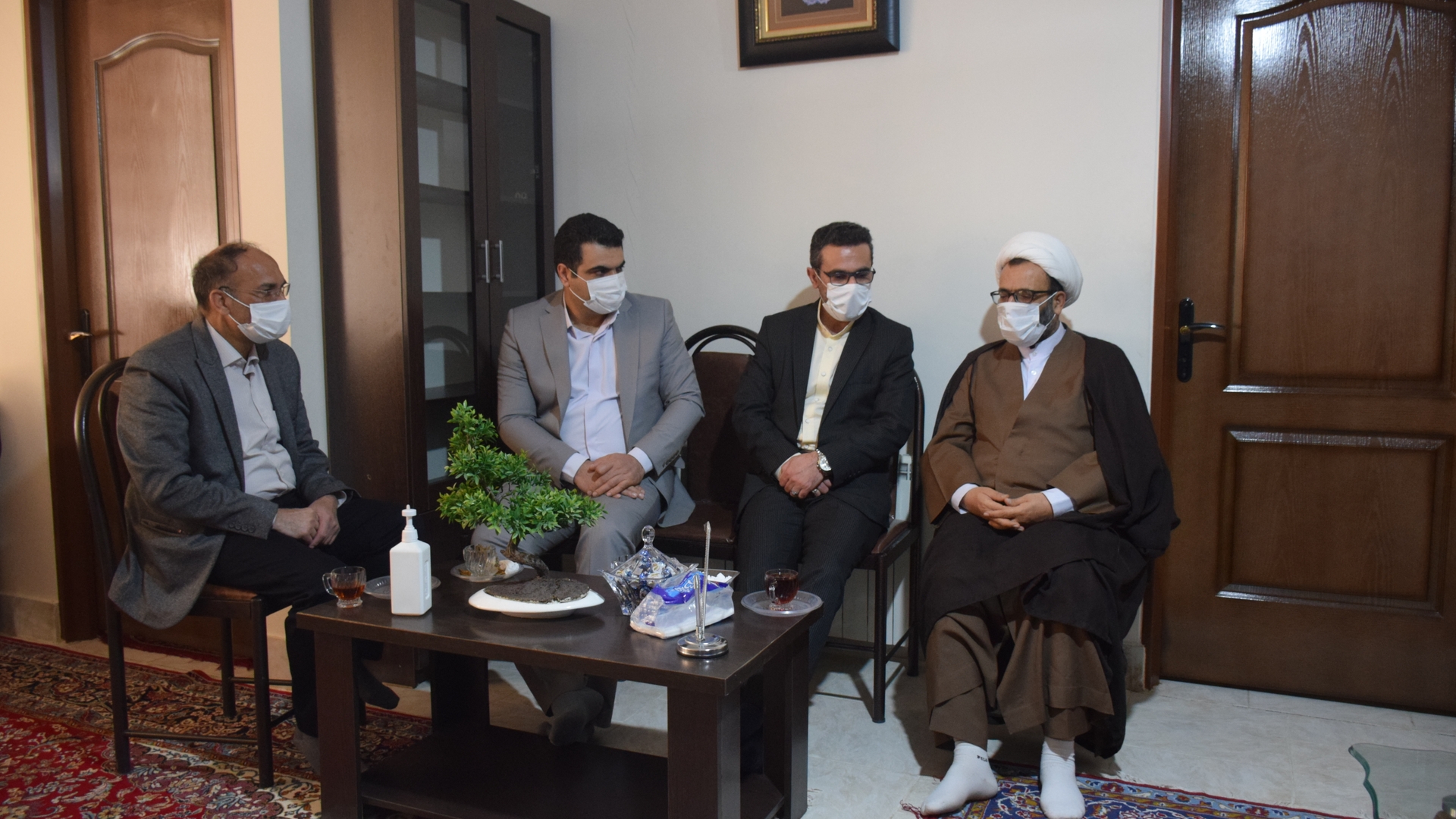 دیدار محمدرضا ناظری فرماندار شهرستان محلات با حجت الاسلام والمسلمین دکتر سلیمی نماینده مردم شریف محلات و دلیجان در مجلس شورای اسلامی