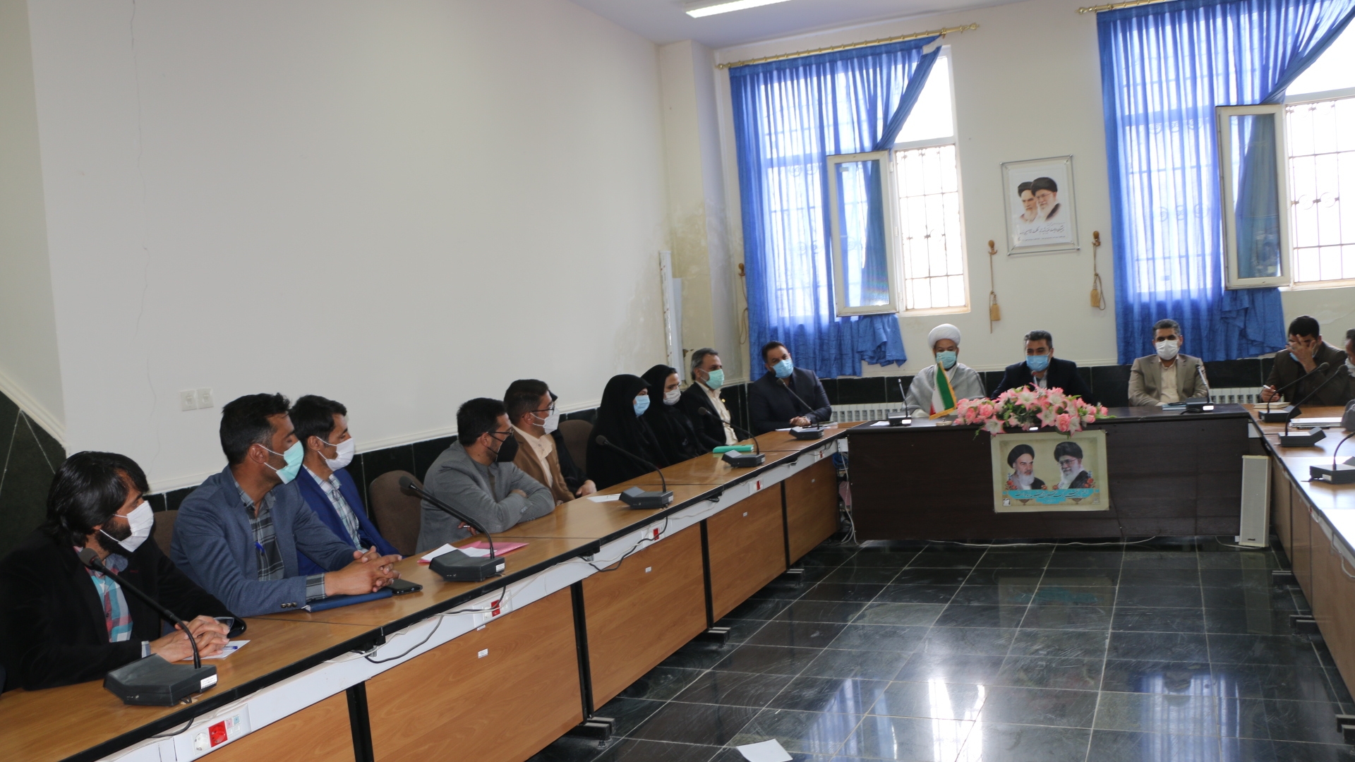 همایش دهیاران بخش قره کهریز باحضور فرماندار شهرستان شازند در بخشداری قره کهریز برگزارشد