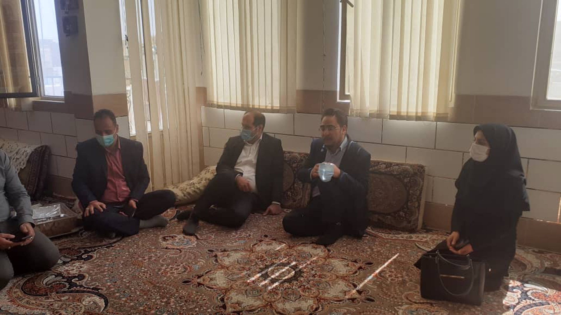 دیدار فرماندار شهرستان دلیجان با تعدادی از خانواده های دارای معلول مبتلا به اوتیسم