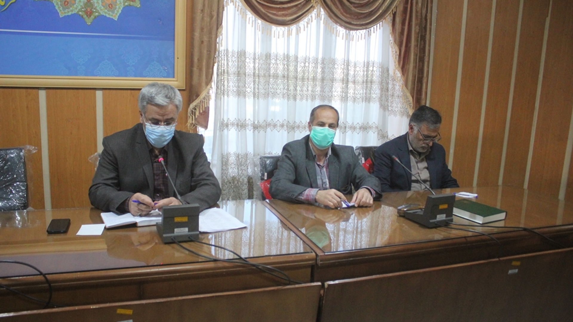 اولین جلسه پرسنلی فرمانداری شهرستان خمین در سال 1401 برگزار شد