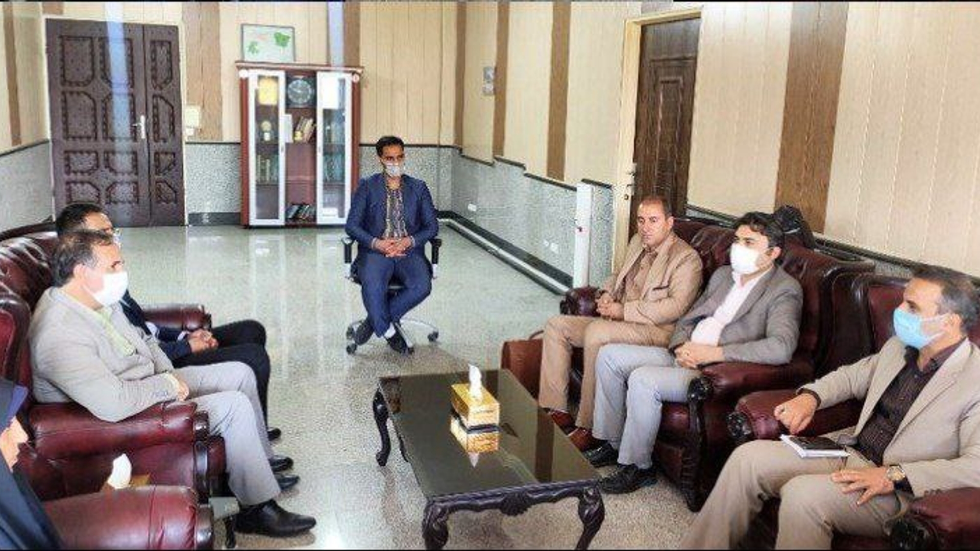 نشست با شهردار و اعضای شورای اسلامی شهر پرندک