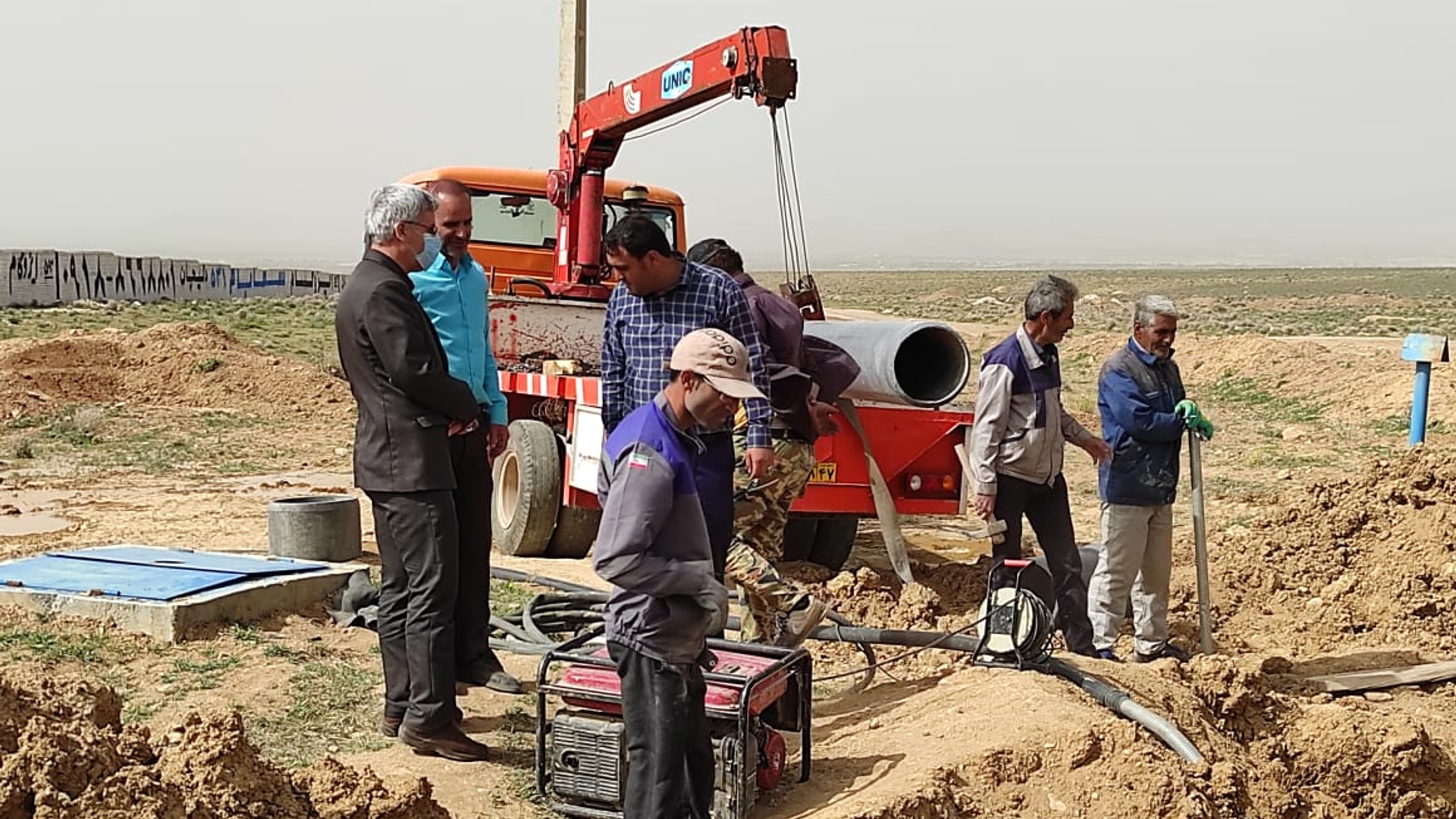سرپرست فرمانداری از خط انتقال آب از سد کوچری به خمین بازدید کرد