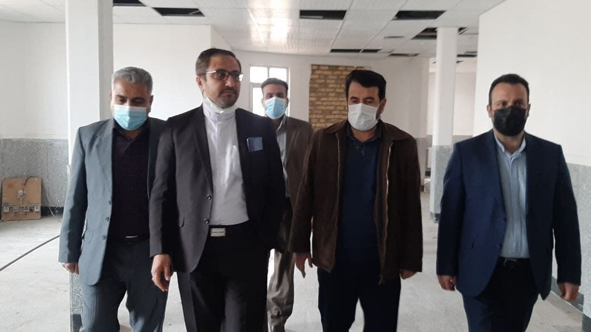 بازدید فرماندار به اتفاق مدیر کل ارشاد اسلامی استان از پروژه مجتمع فرهنگی شهرستان