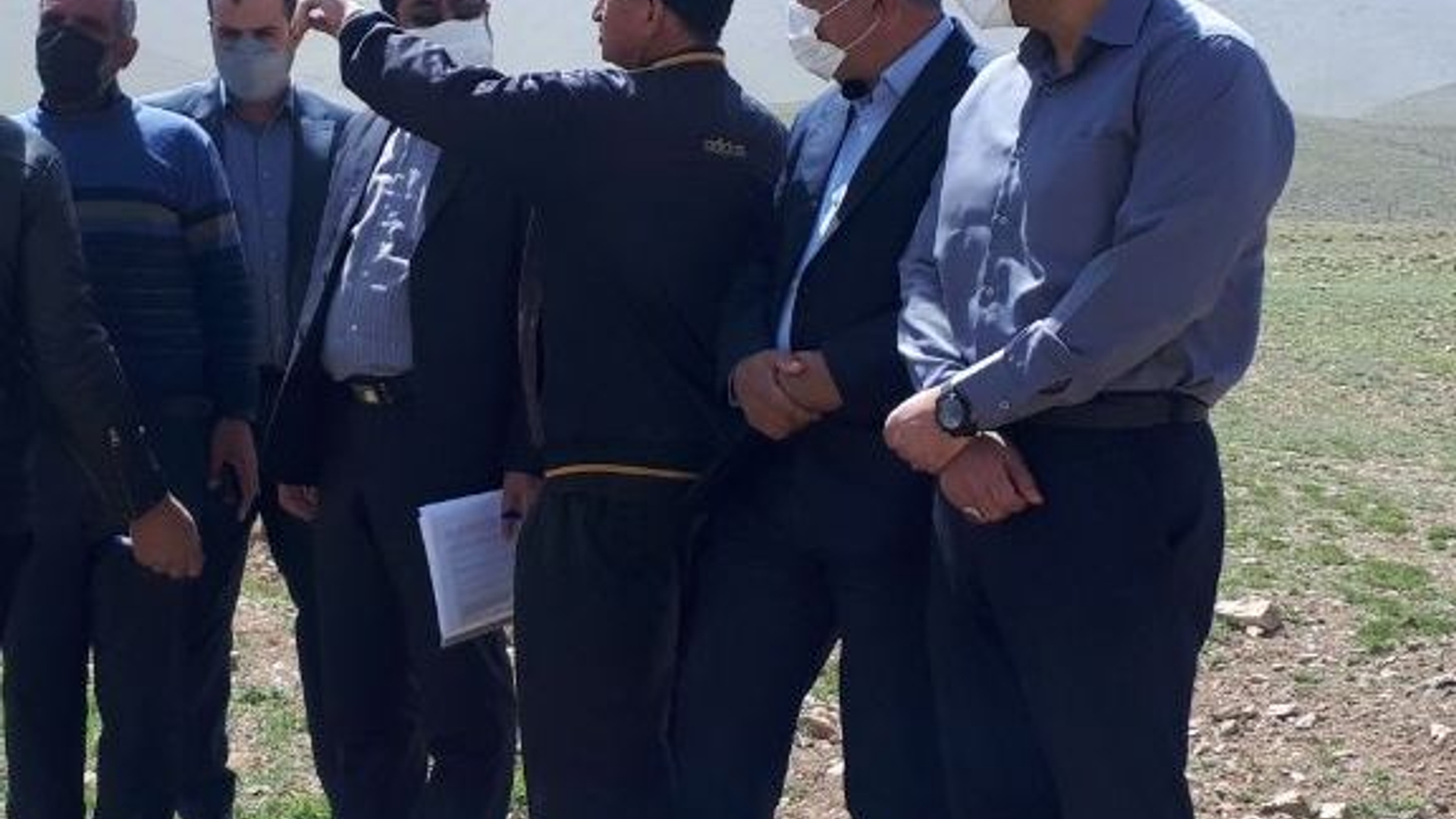 ""سرکشی فرماندارخنداب از روستای گذردر ""