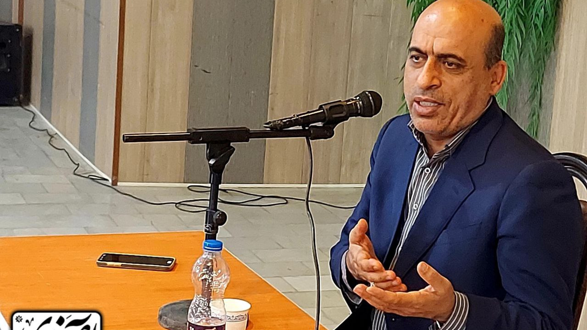 حضور محمد حسن آصفری در جلسه شورای اداری شهرستان کمیجان