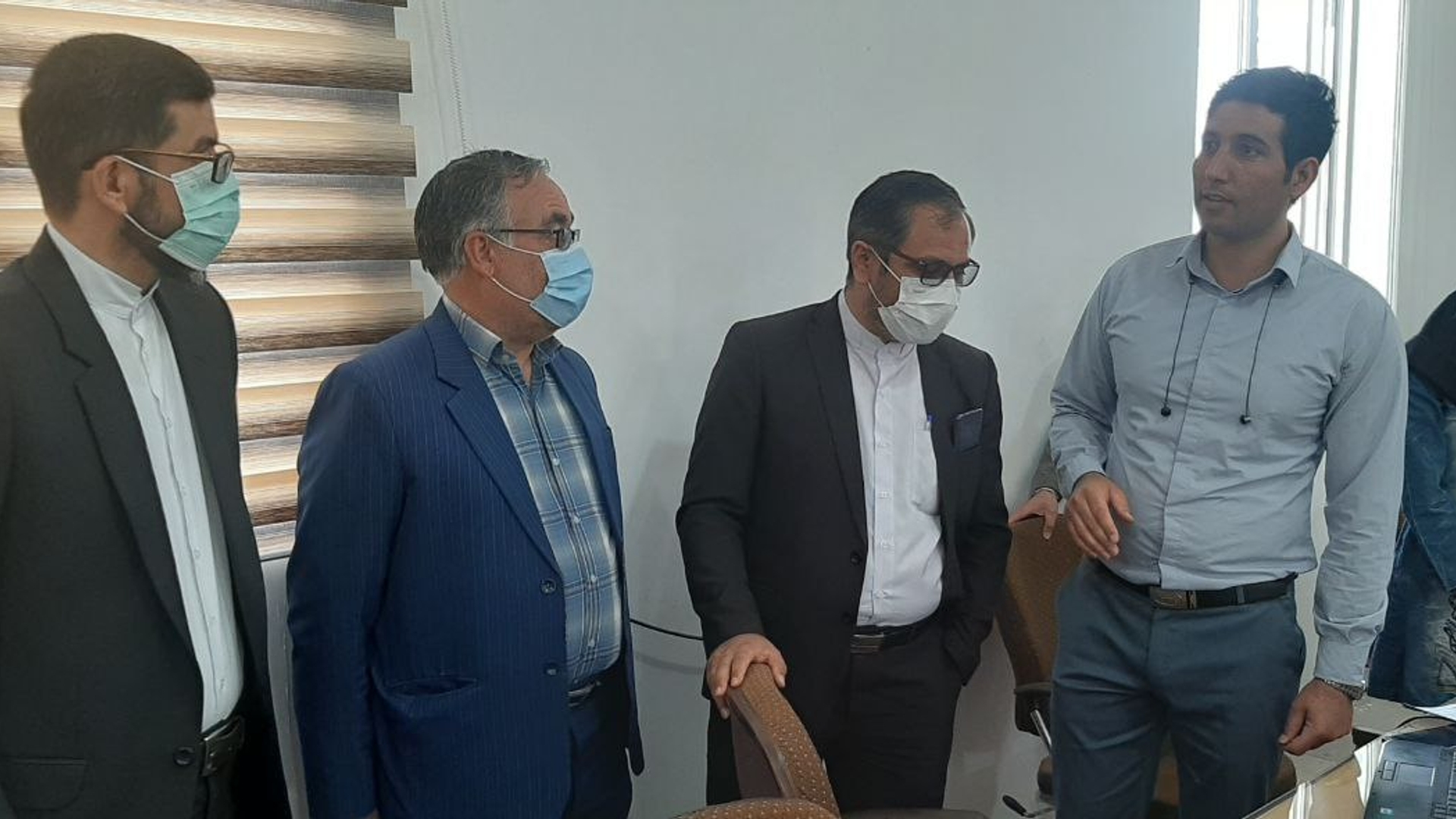 بازدید فرماندار از روند تشکیل پرونده تسهیلات اشتغال توسط بنیاد علوی و بانک سینا در شهر میلاجرد