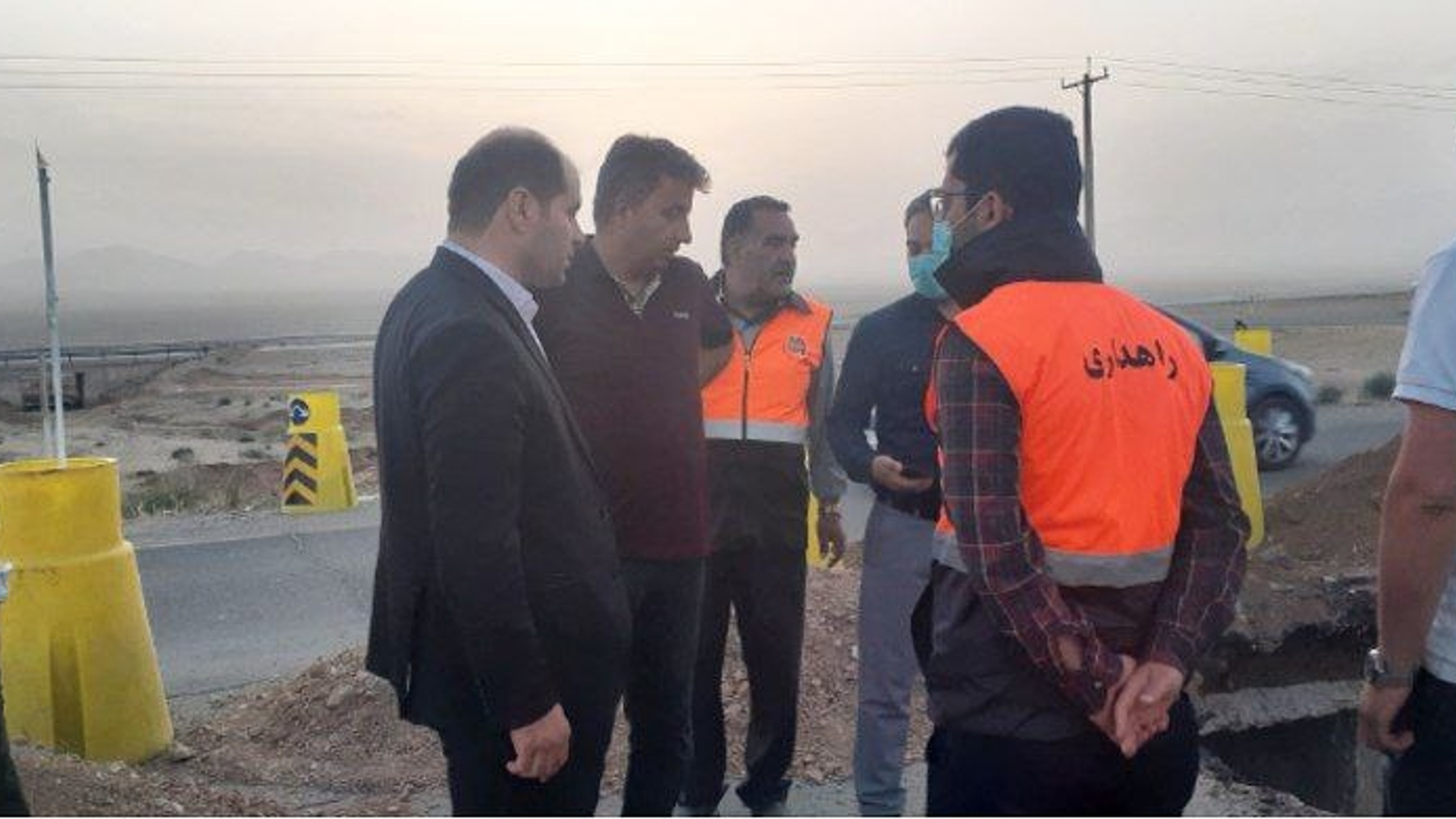 بازدید از عملیات ترمیم پل و اقدامات ایمنی و کنترلی محور دلیجان سلفچگان