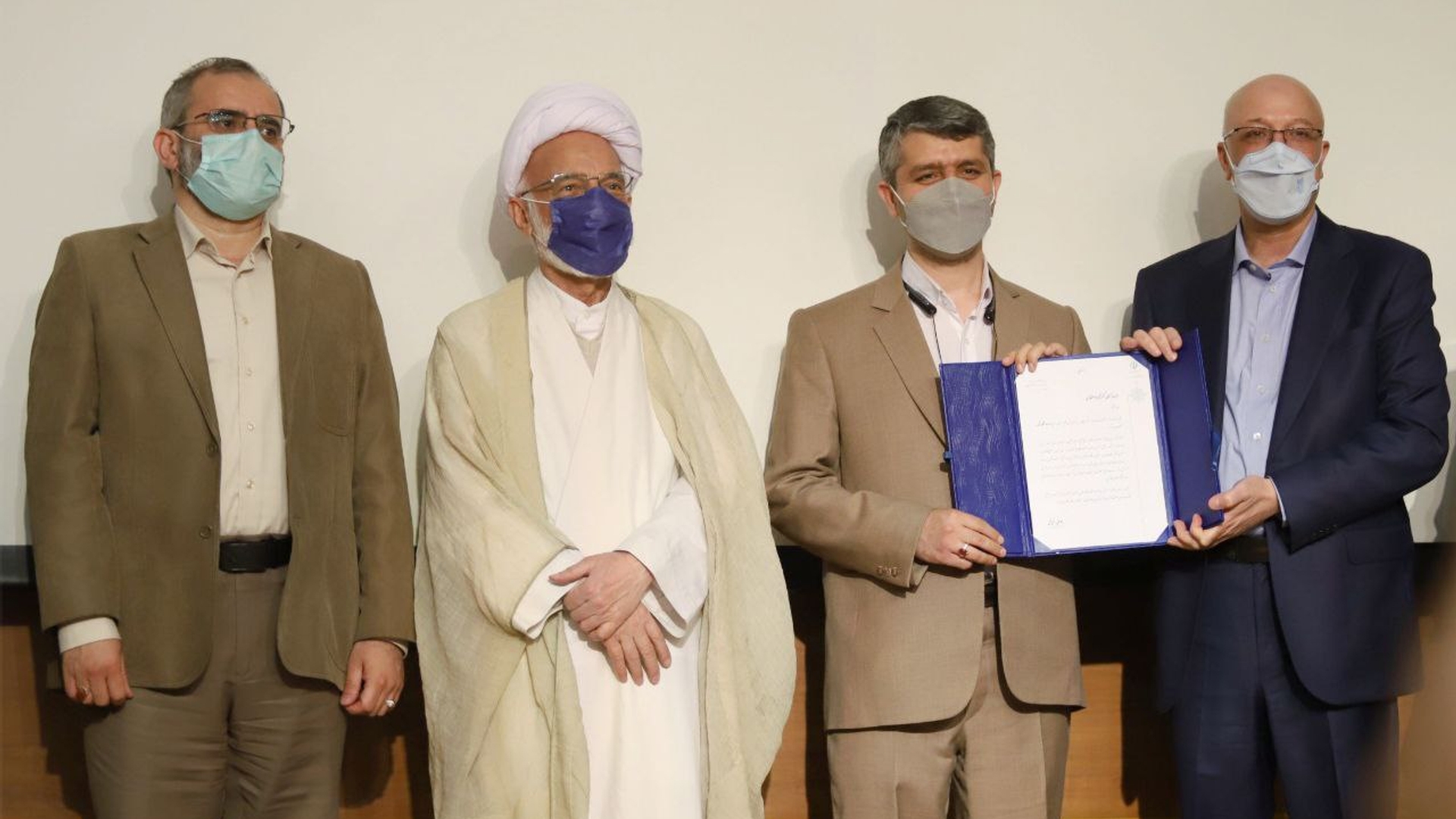 مراسم تودیع و معارفه رییس دانشگاه‌ صنعتی اراک و رییس دانشگاه اراک با حضور دکتر زلفی گل وزیر علوم تحقیقات و فناوری برگزار شد.