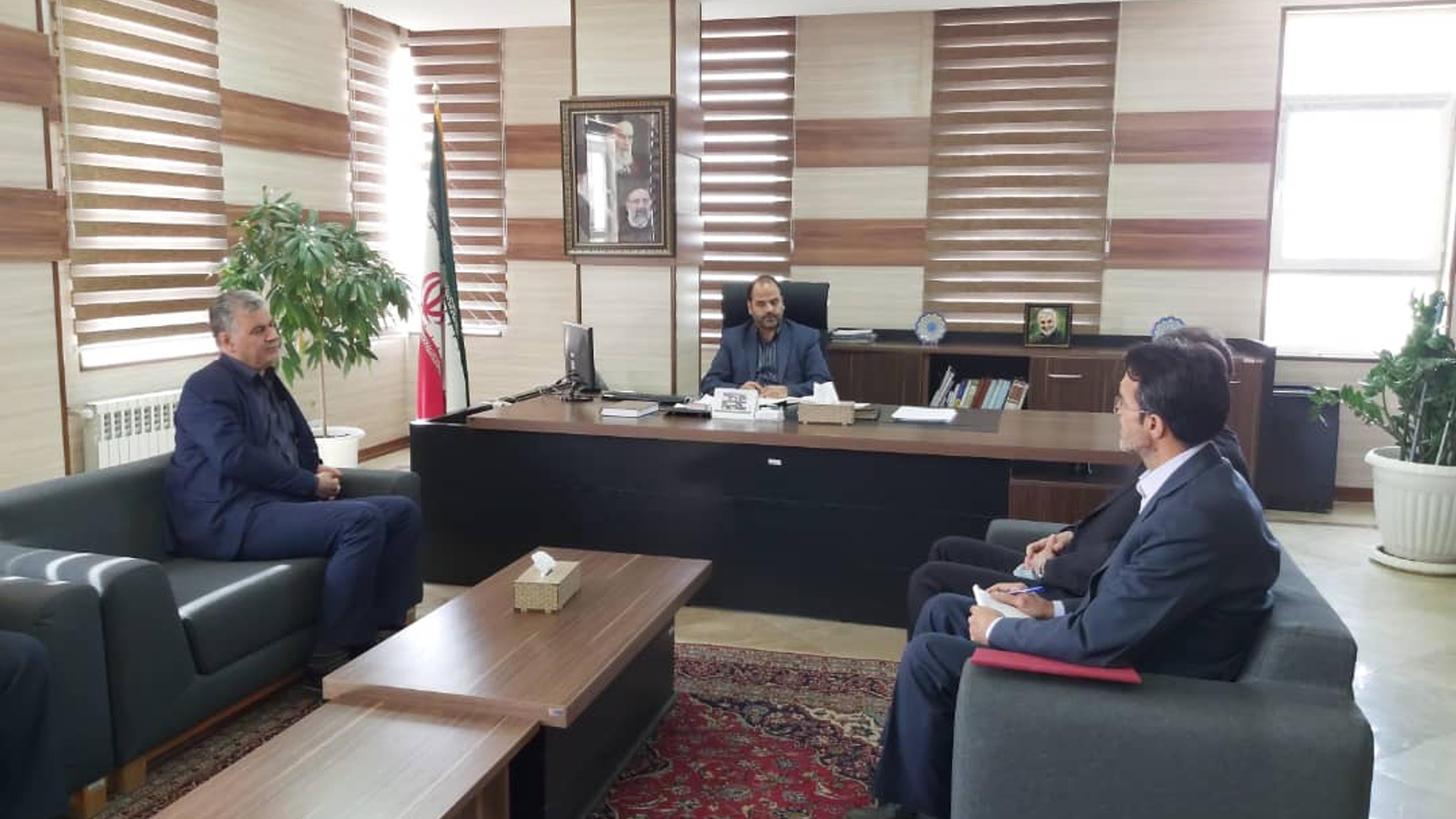 دیدار  رستمی مدیر کل فنی و حرفه ای استان مرکزی با فراهانی سرپرست فرمانداری آشتیان