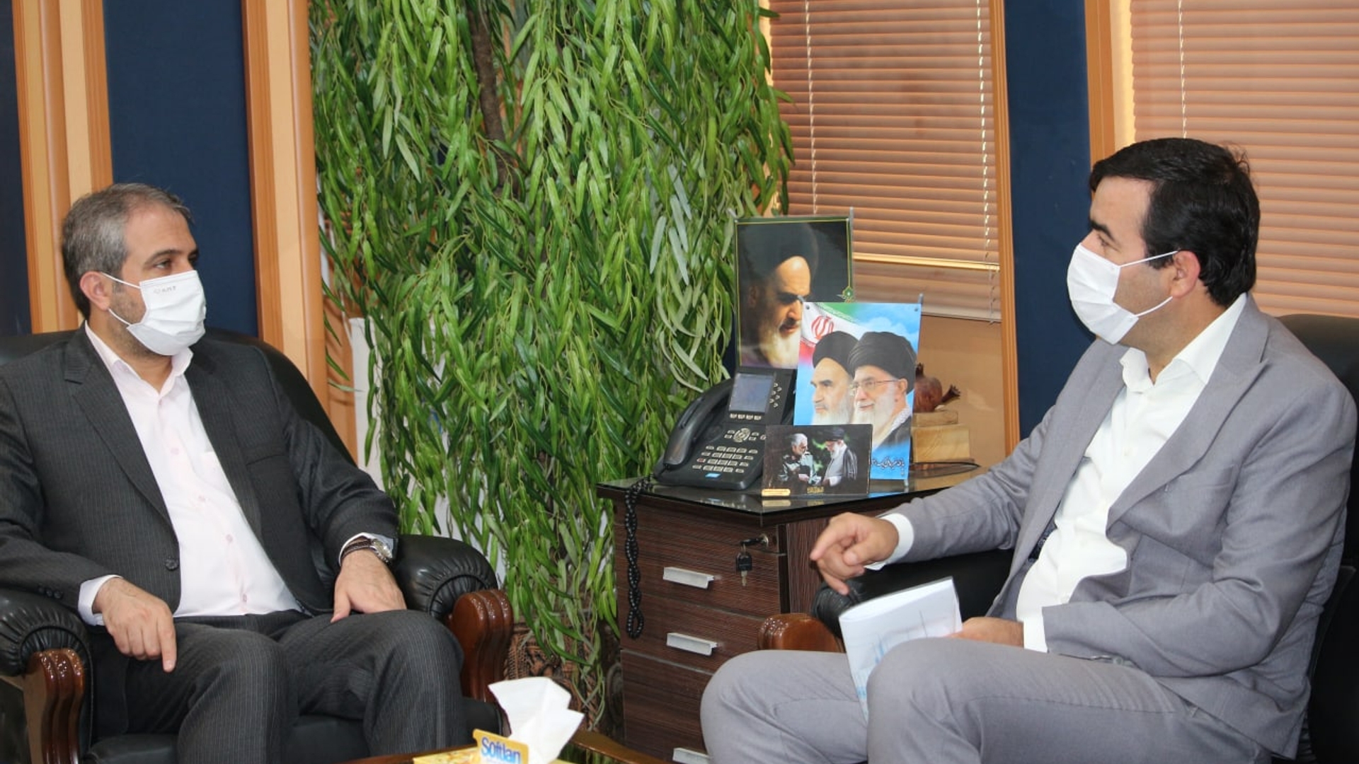 دیدار مدیر کل تامین اجتماعی استان مرکزی با " مهدی الیاسی " سرپرست فرمانداری ویژه شهرستان ساوه