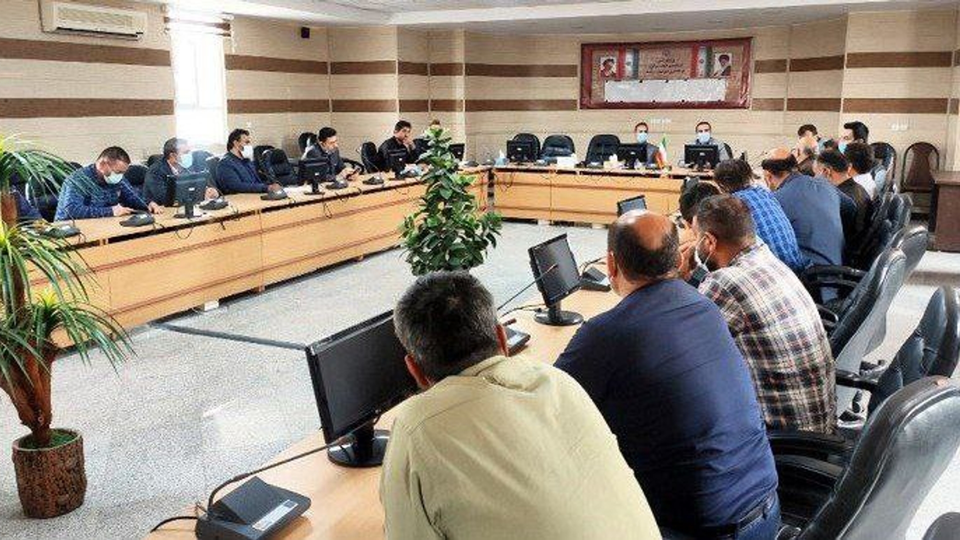 جلسه پیگیری مشکلات روستا های عشایری بخش زاویه