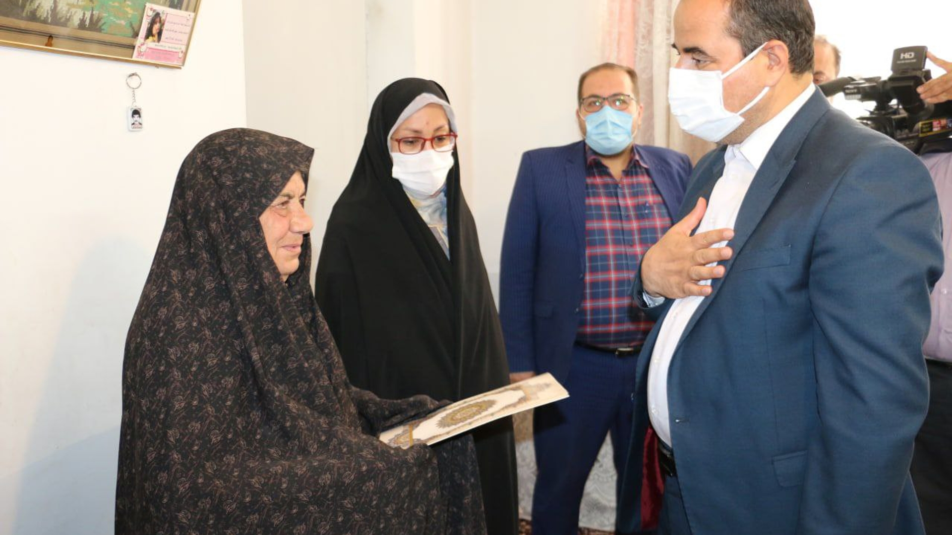 دیدار با خانواده شهیدان داود و عبداله منصوری