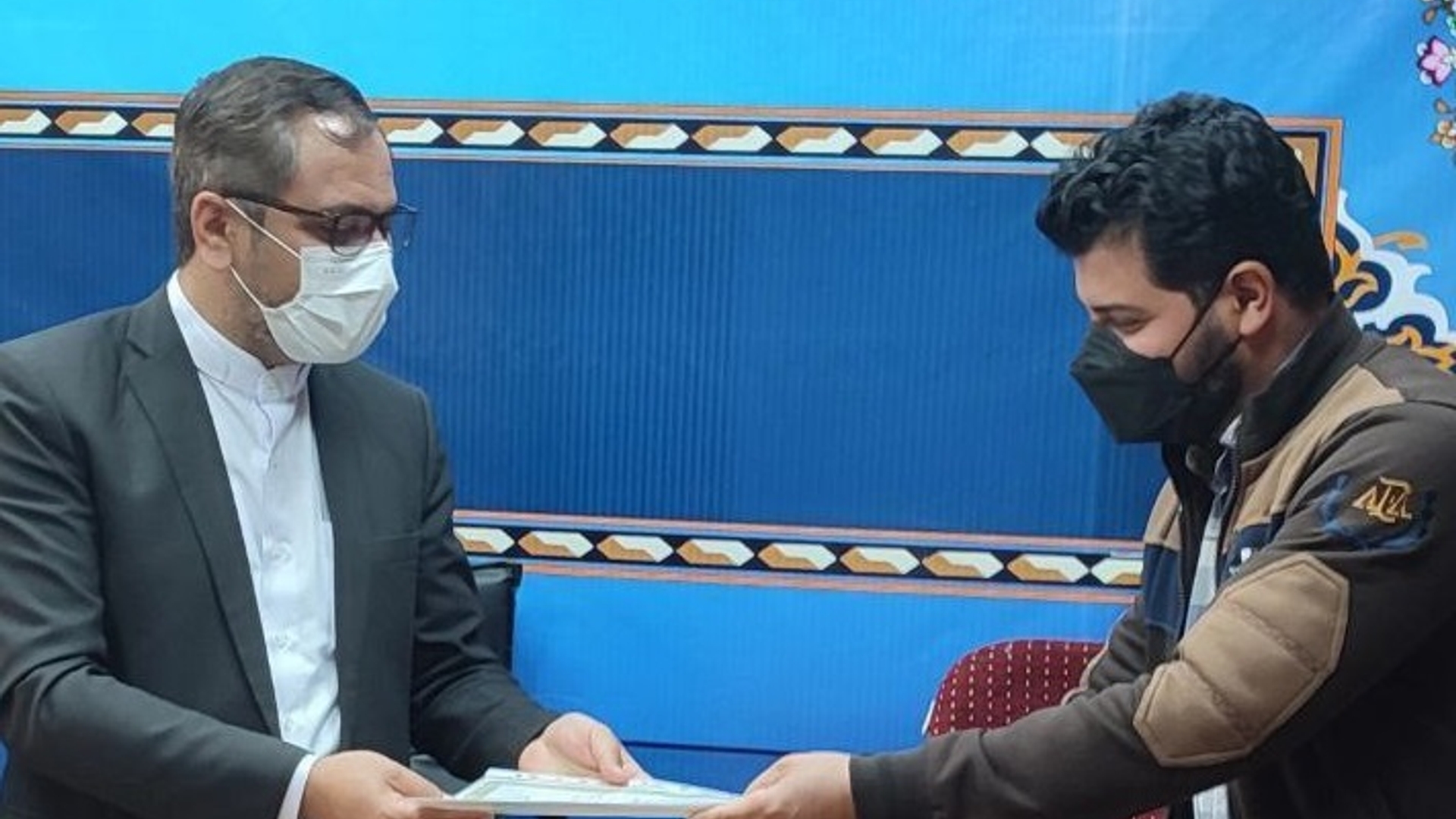 تجلیل از آقای علی شفیعی دبیر موسسه مردم نهاد نوآوران هوش برتر