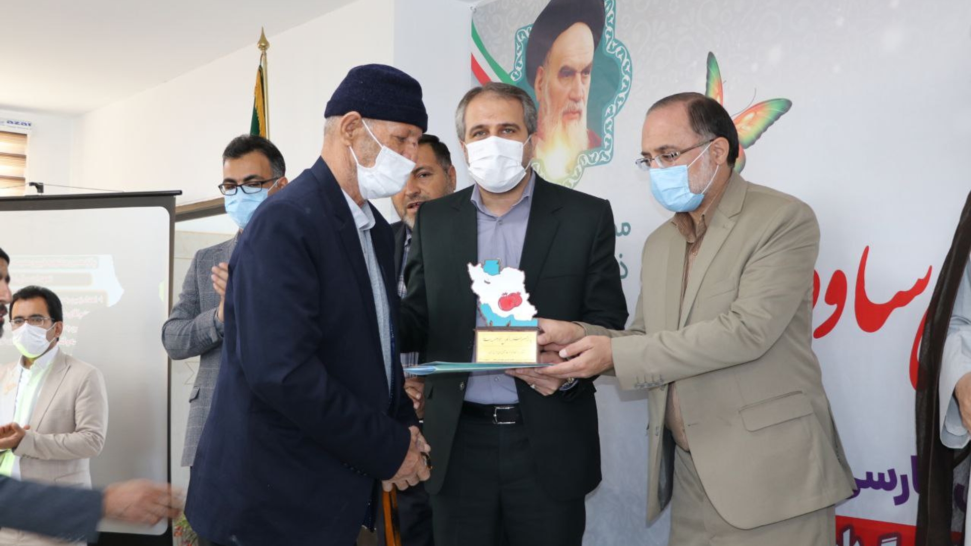 آئین افتتاح مدرسه نیکان کاوه (سلمان فارسی) و پانزدهمین جشنواره خیرین مدرسه ساز شهرستان ساوه