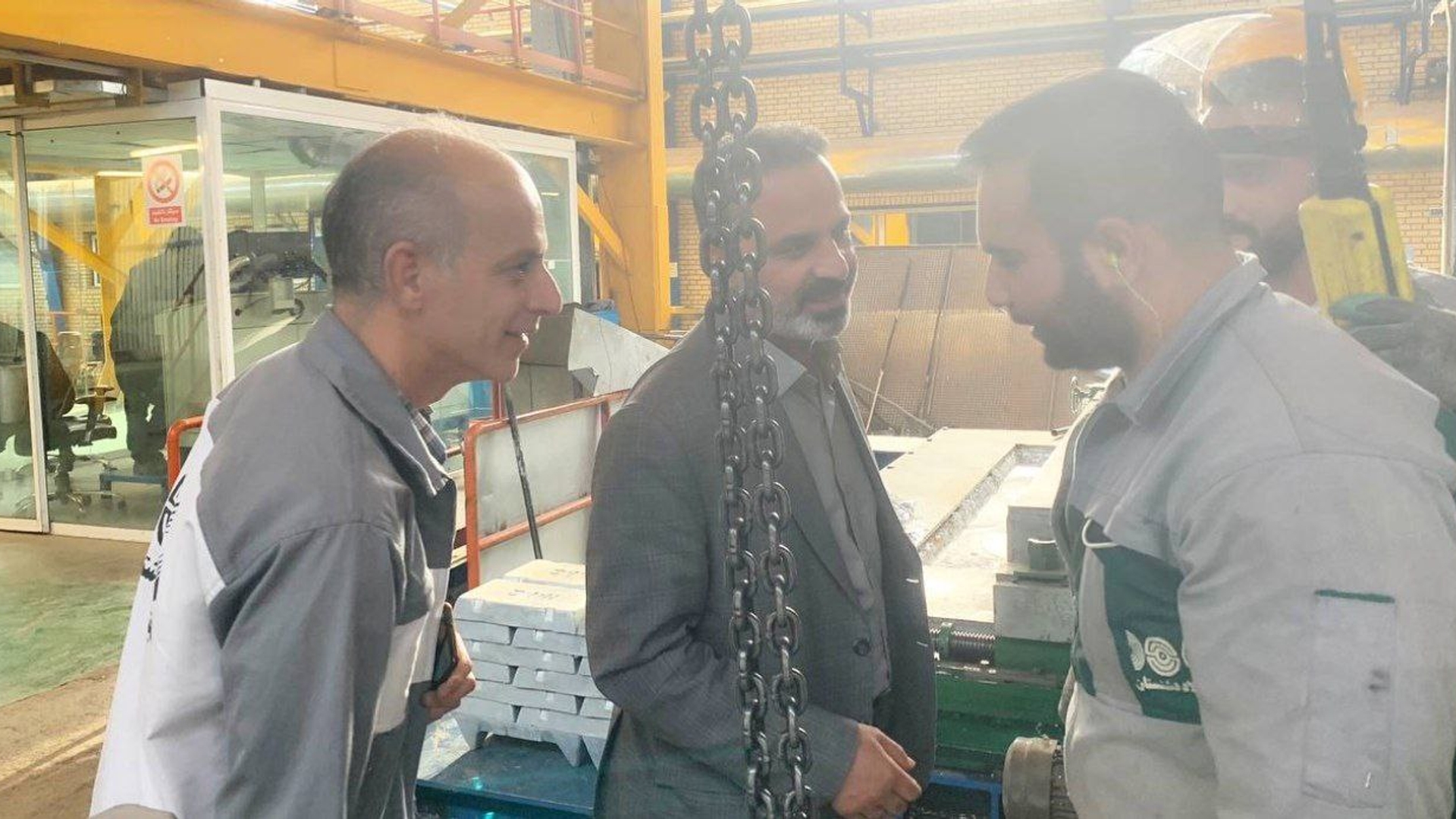 ضمنا در جریان از بازدید