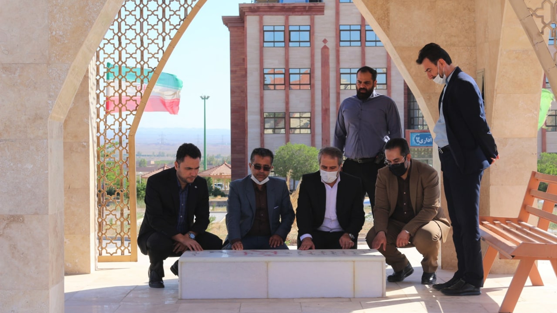 بازدید مهدی الیاسی سرپرست فرمانداری ویژه شهرستان ساوه از روند برگزاری آزمون کارشناسی ارشد