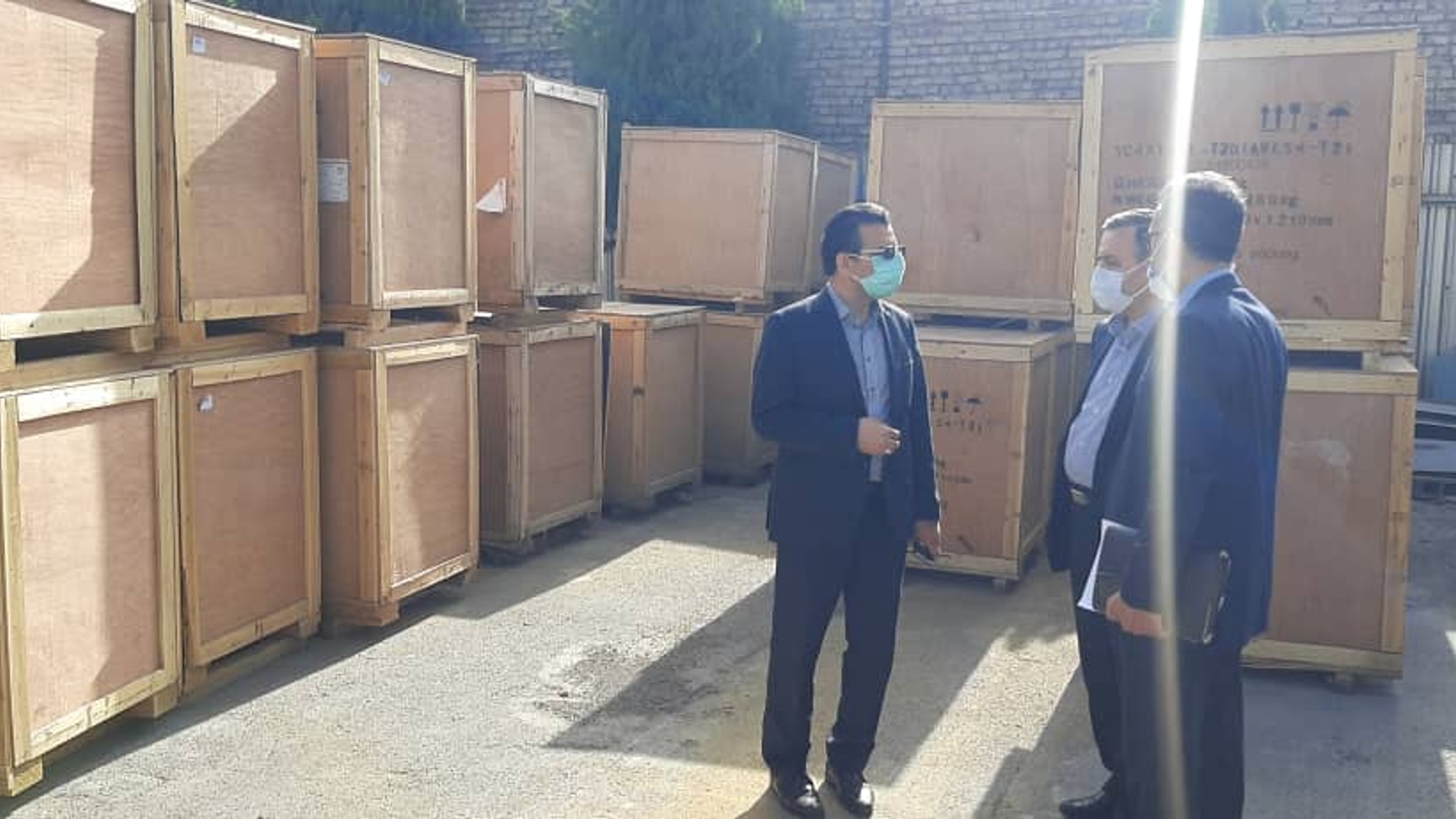 بازدید معاون هماهنگی امور اقتصادی و توسعه منطقه ای استاندار از گمرکات استان