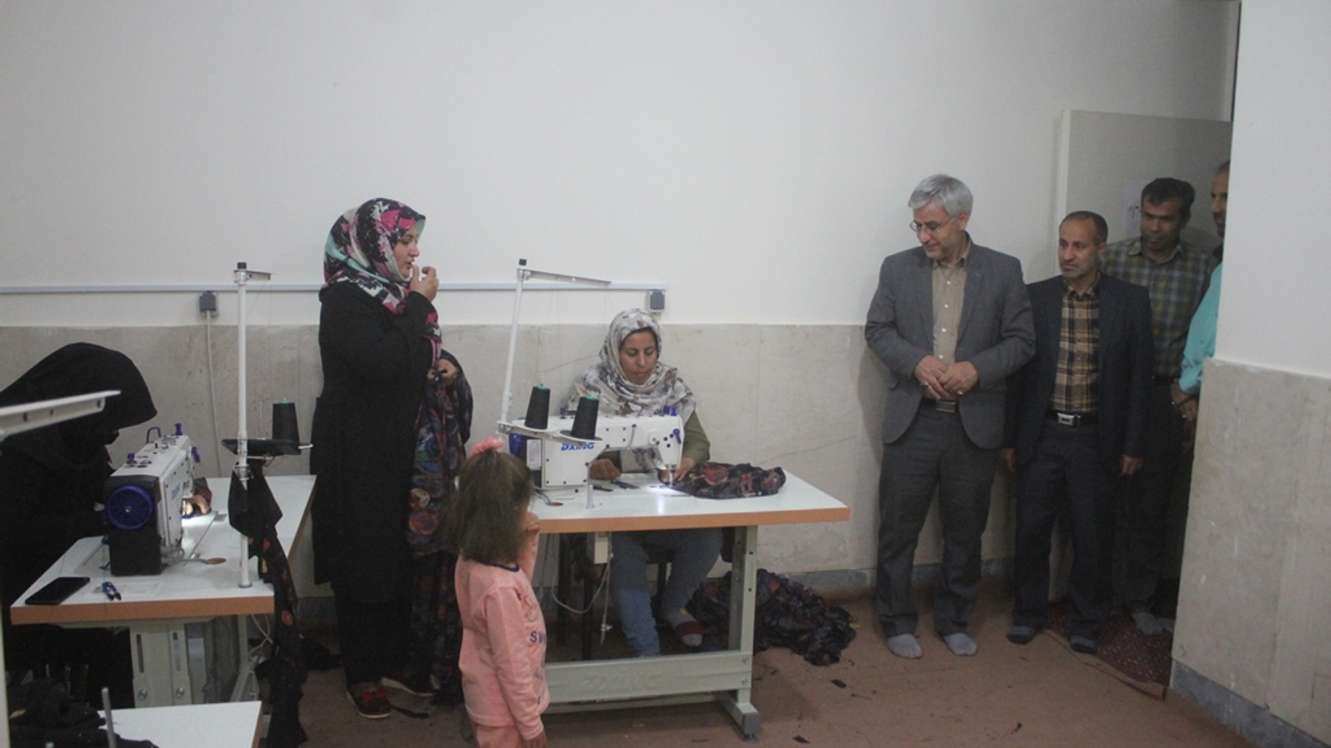 فرماندار از پروژه احداث درمانگاه روستای دهنو بازدید کرد