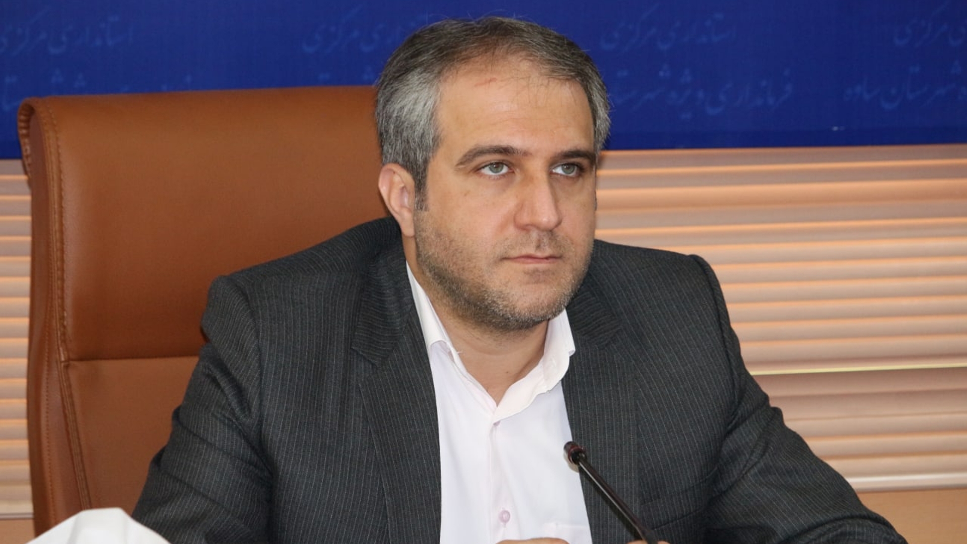 آرامش در بازار اقلام اساسی ساوه-با عاملان اخلال در بازار برخورد می شود